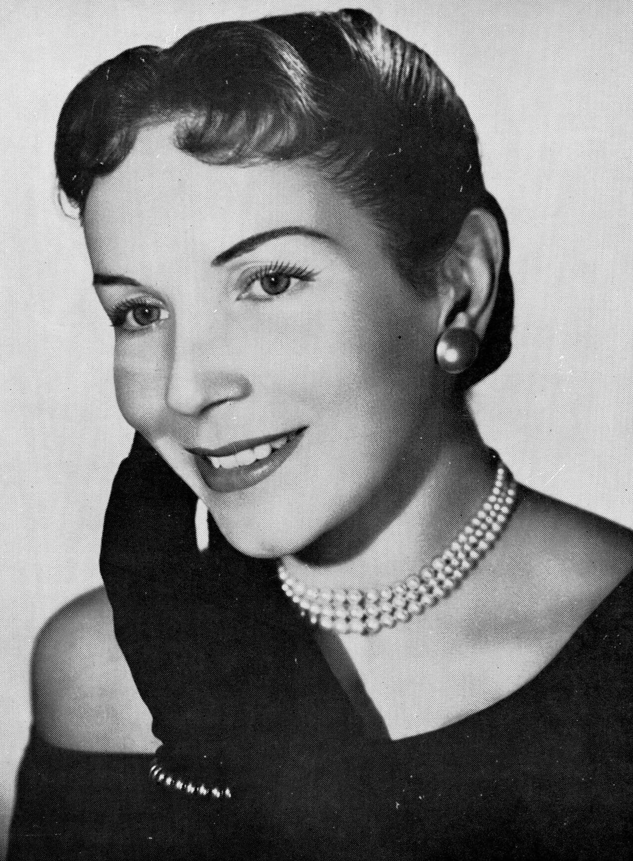 Porträt von Nadia Boudesoque (1918–2014) – Gedenkseite