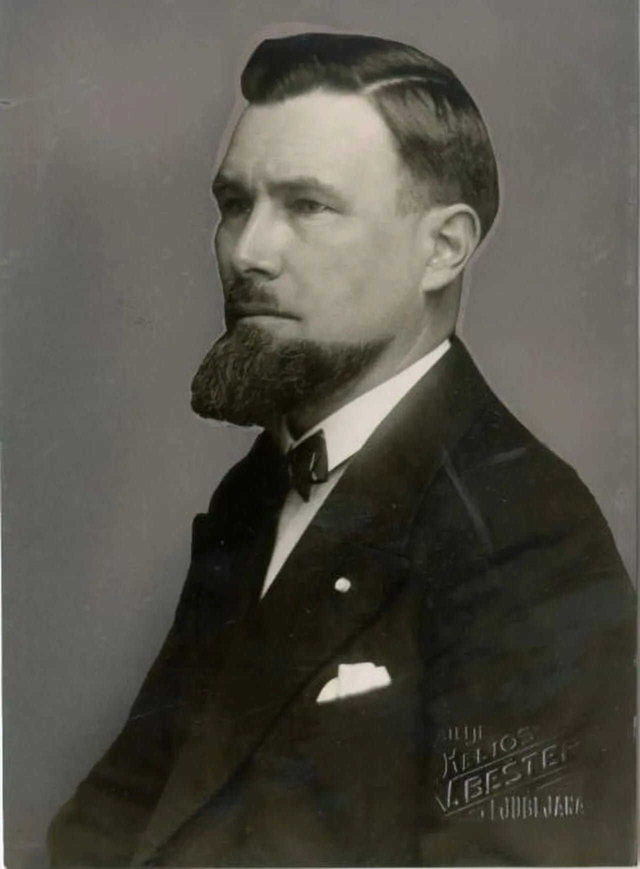 Portrait of Božo Račič (1887–1980) – memorial page