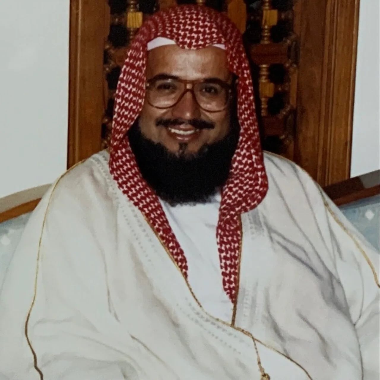 Portrait of Aḥmad ibn ʿAbd ʿAzīz al-Qaṭṭān (1946–2022) – memorial page