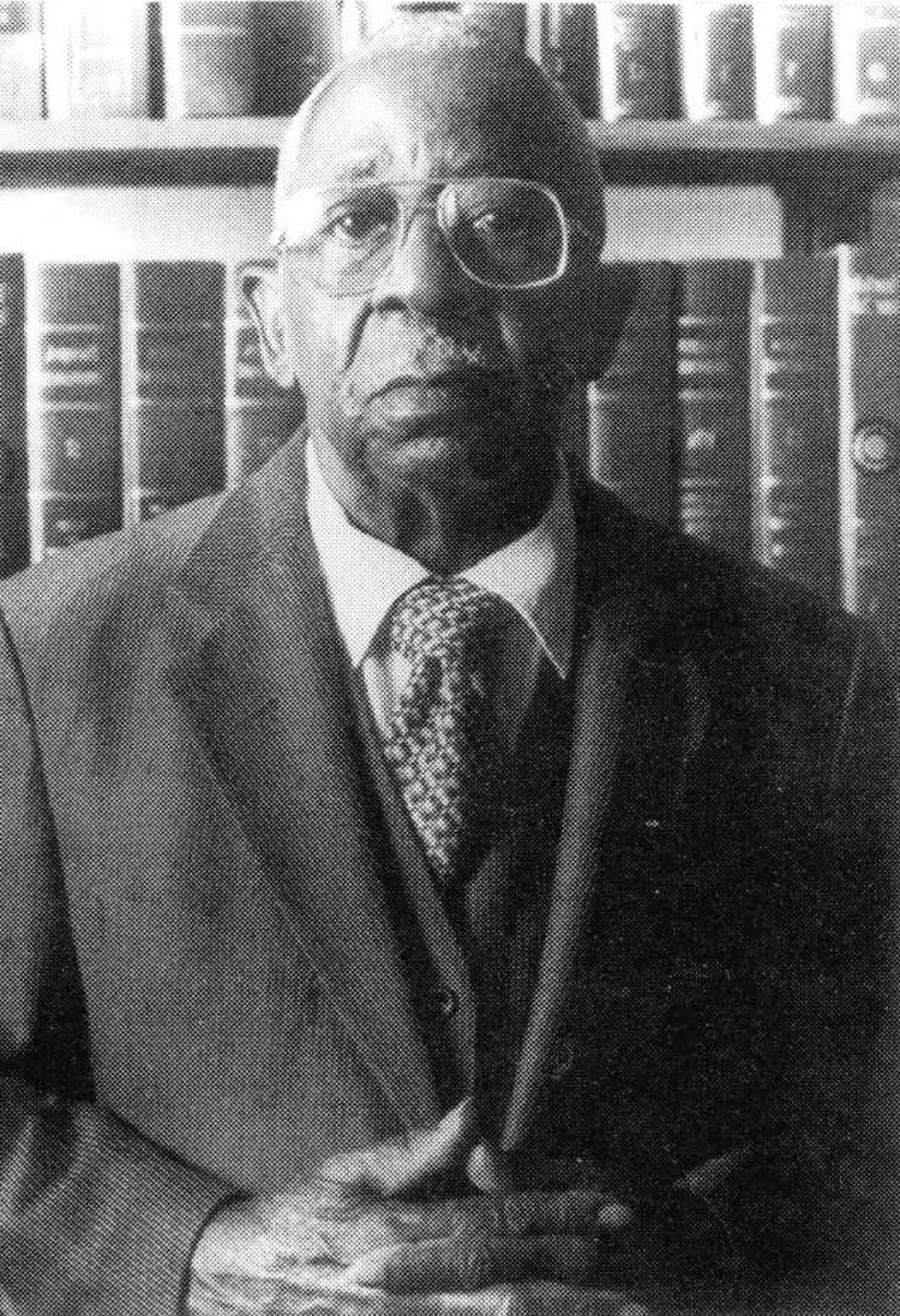 Portrait of Virgil Darnell Hawkins (1906–1988) – memorial page