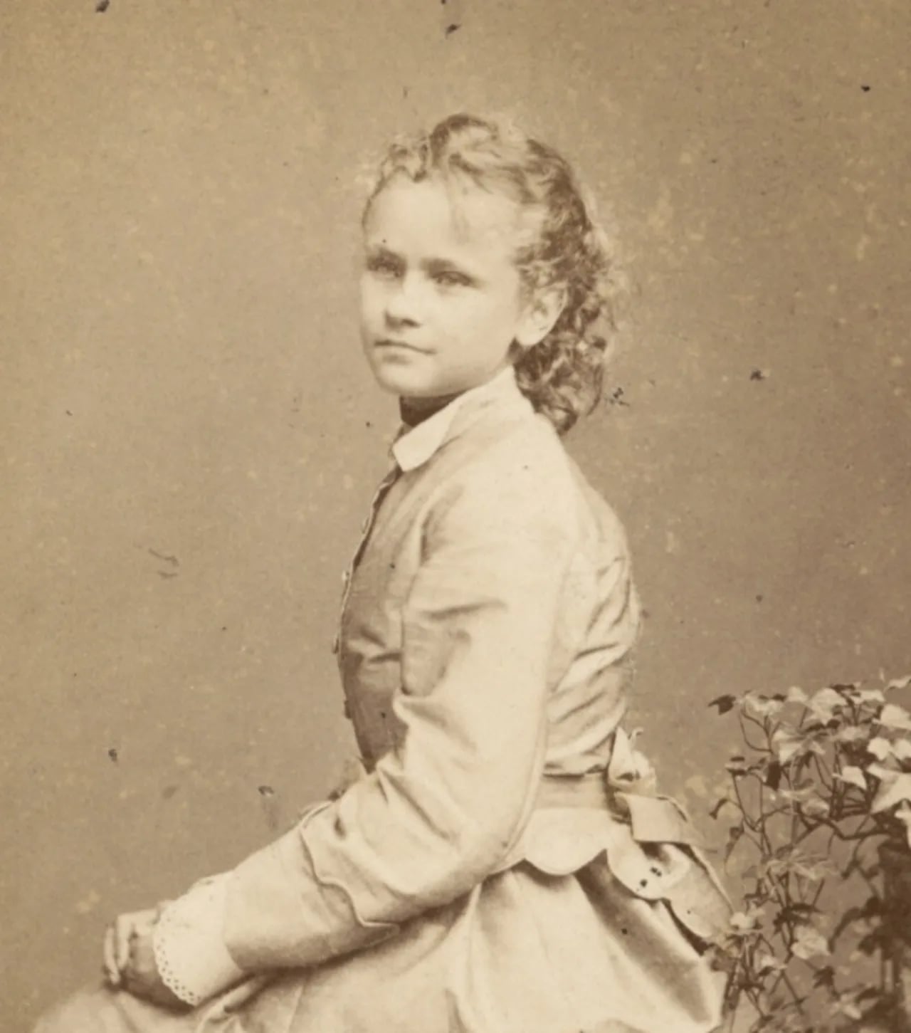 Porträt von Louise Wright (1861–1935) – Gedenkseite