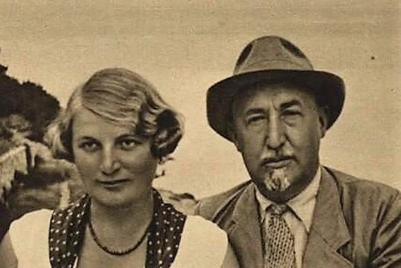 Portrait of Karla Mahenová (1896–1991) – memorial page
