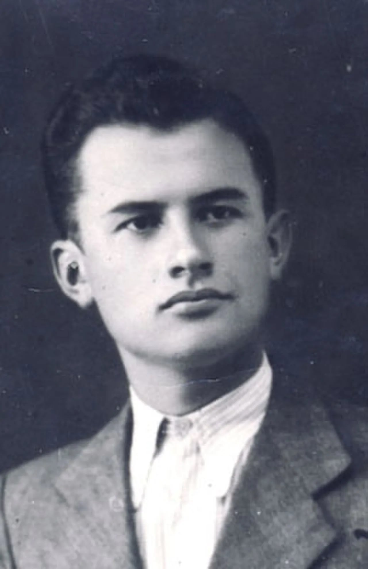 Portrait of Ion Vincze (1910–1996) – memorial page