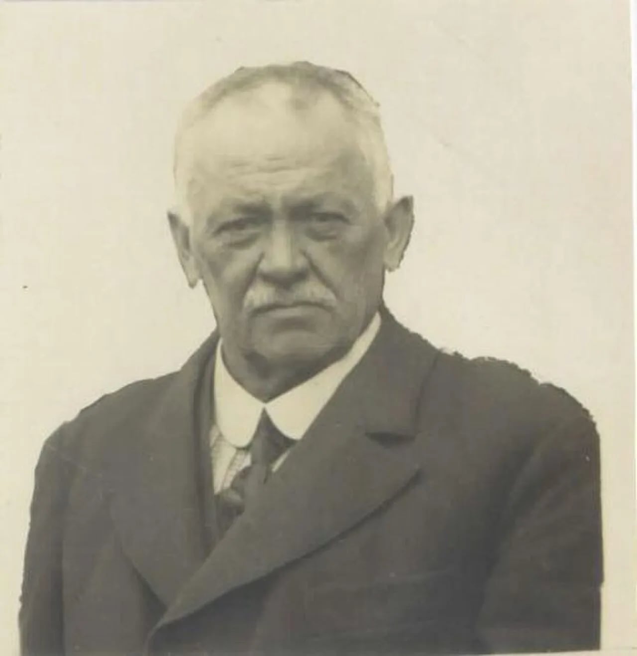 Porträt von Ivan Kelc (1855–1927) – Gedenkseite