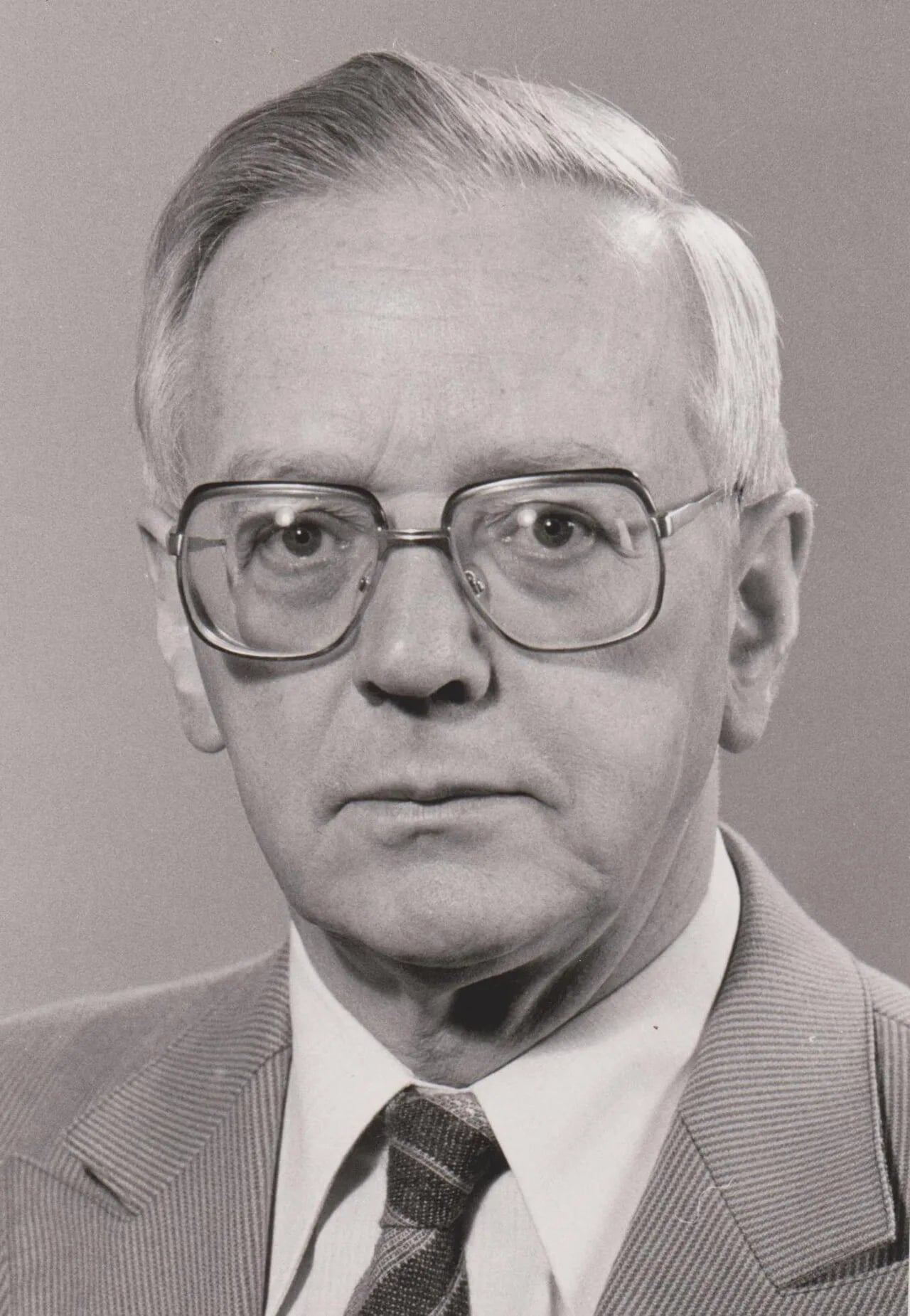 Porträt von Jan Agema (1919–2011) – Gedenkseite