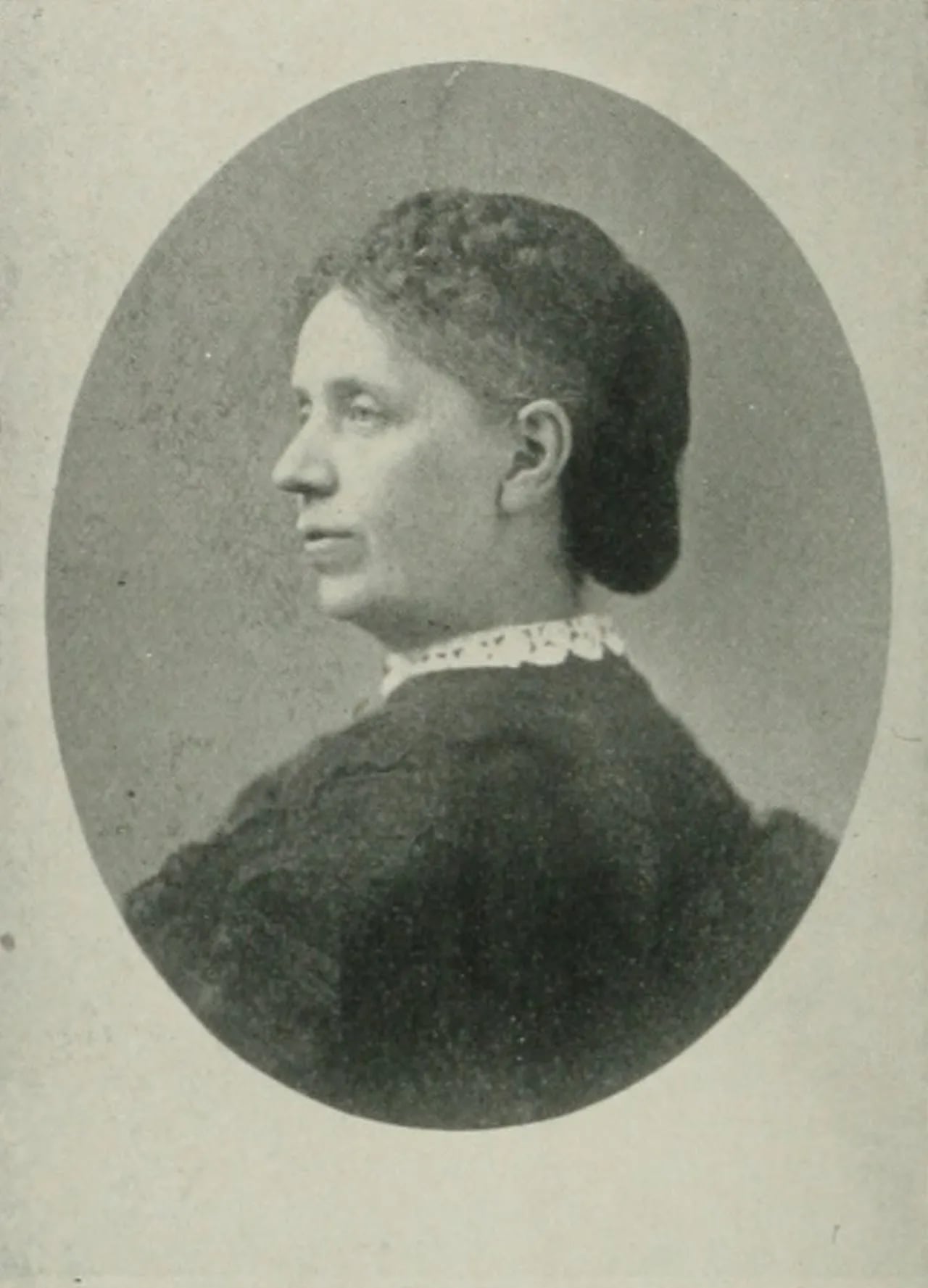 Portrait of Elizabeth M. Olmsted (1825–1910) – memorial page