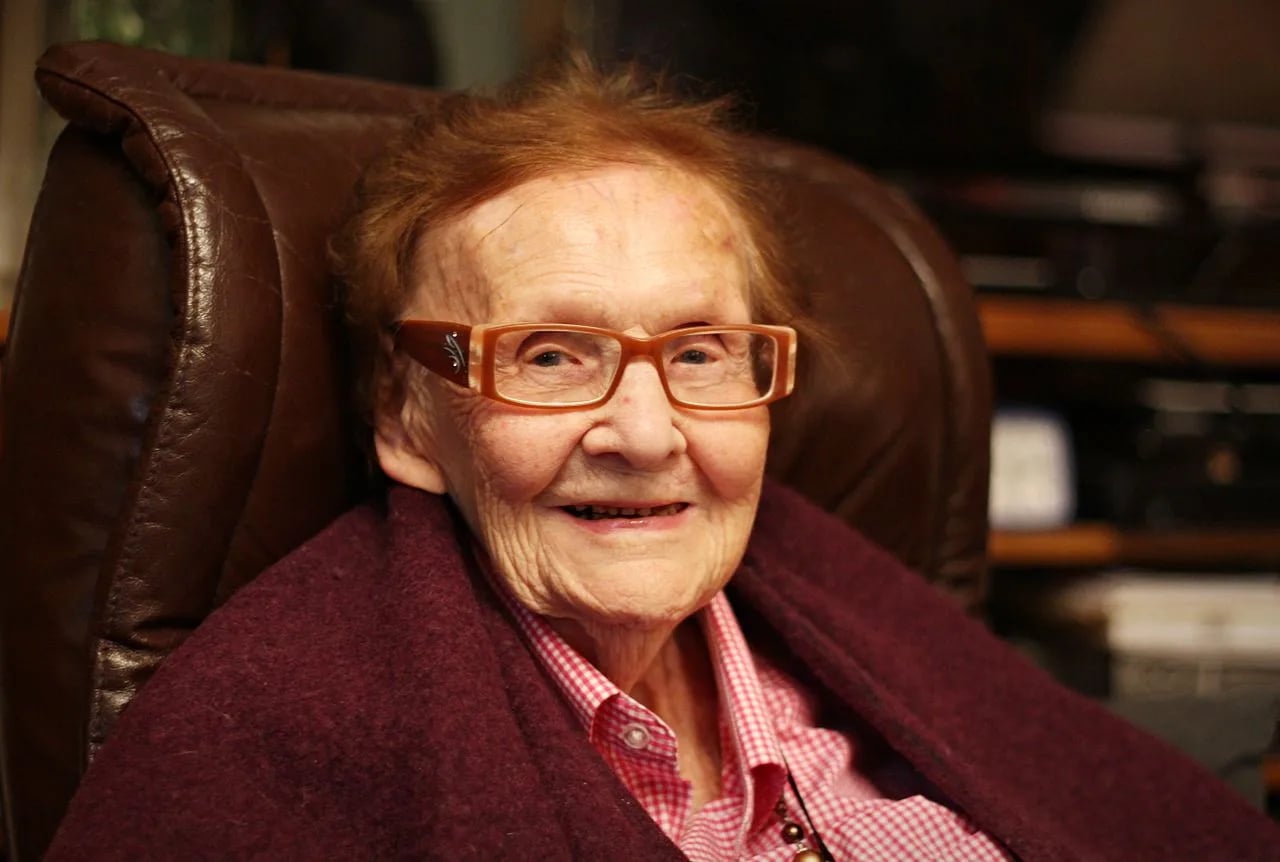 Porträt von Irena Kika Szaszkiewiczowa (1917–2014) – Gedenkseite