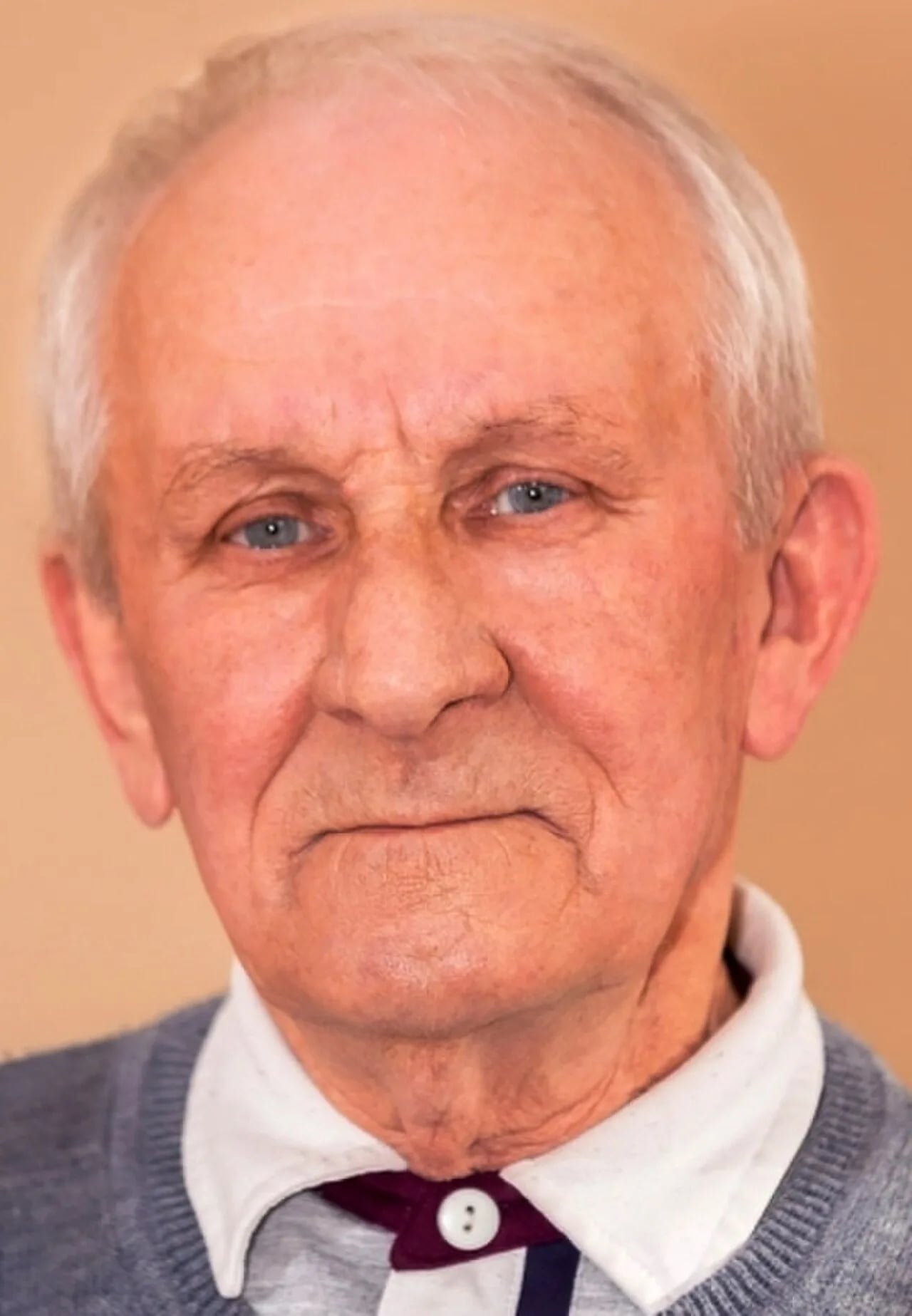 Porträt von Evgeni Klementiev (1938–2017) – Gedenkseite