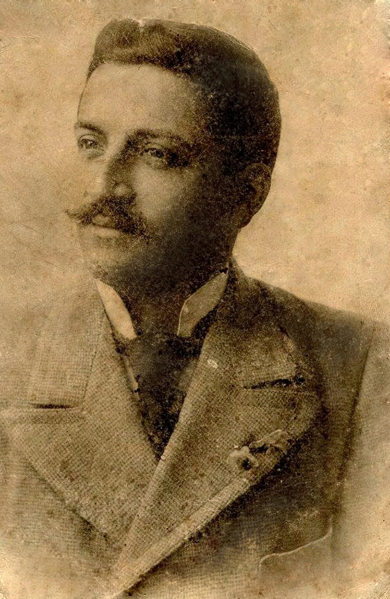 Porträt von Aniello Califano (1870–1919) – Gedenkseite