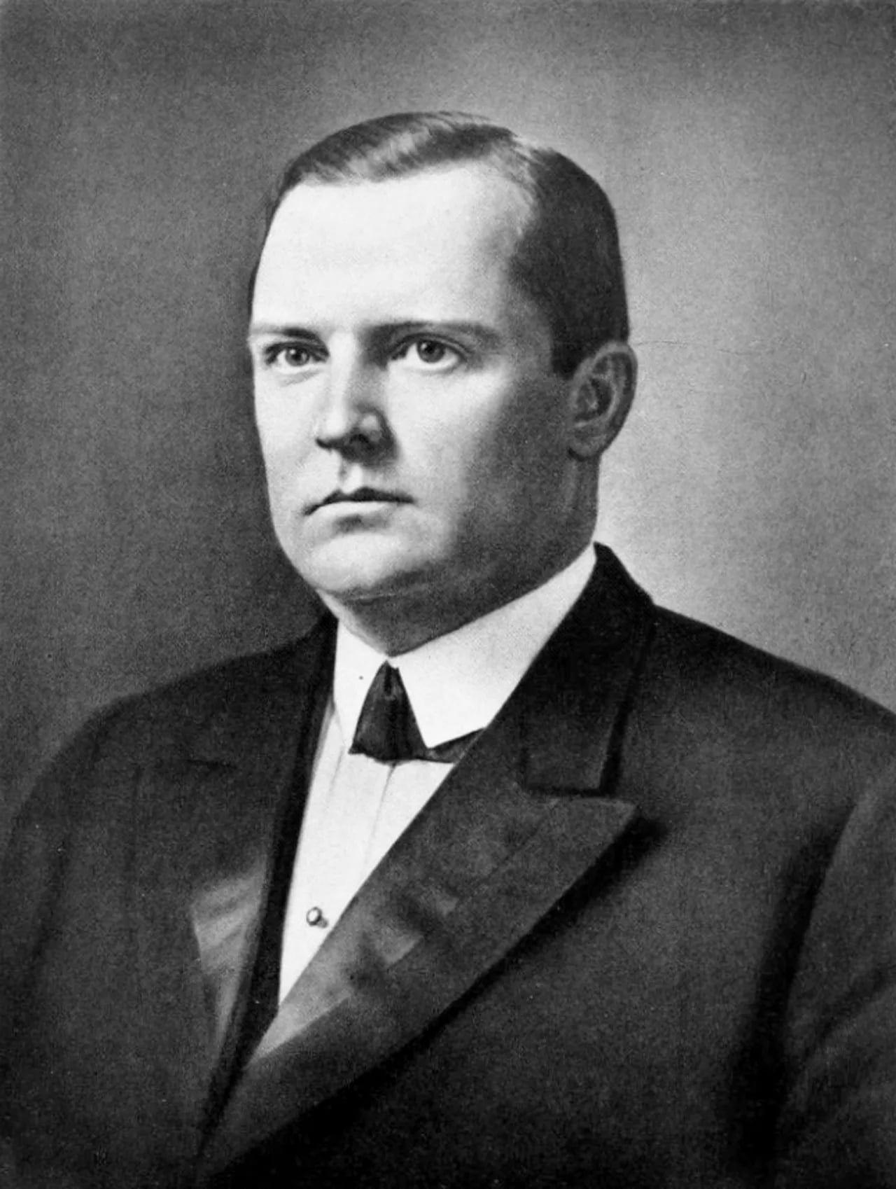Portrait of Isaac Melson Meekins (1875–1946) – memorial page