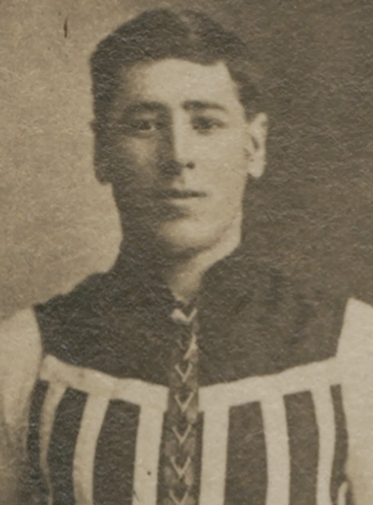 Portrait of Cecil Curnow (1887–1958) – memorial page