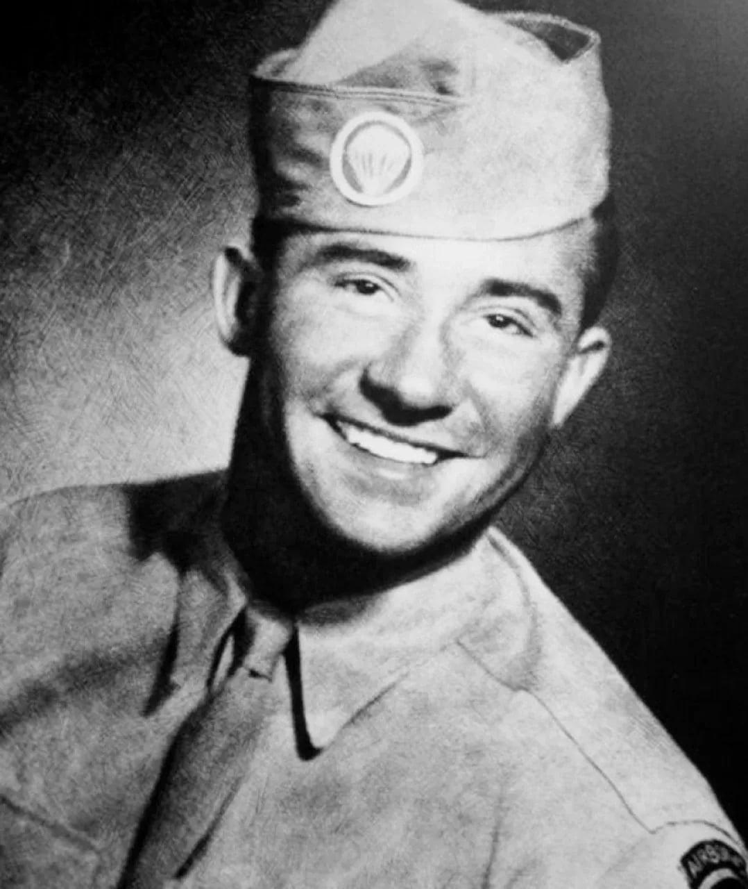 Portrait of Isadore S. Jachman (1922–1945) – memorial page