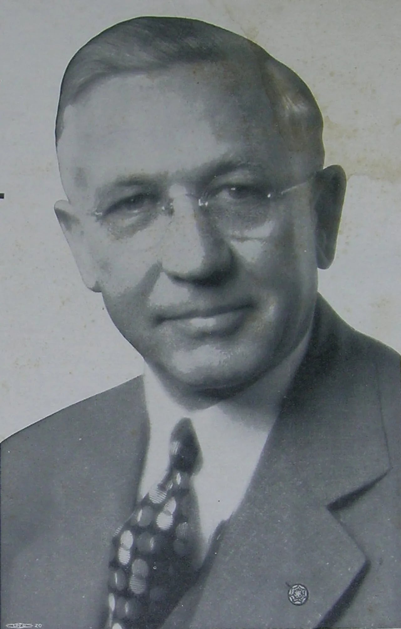 Portrait of Oscar Rennebohm (1889–1968) – memorial page