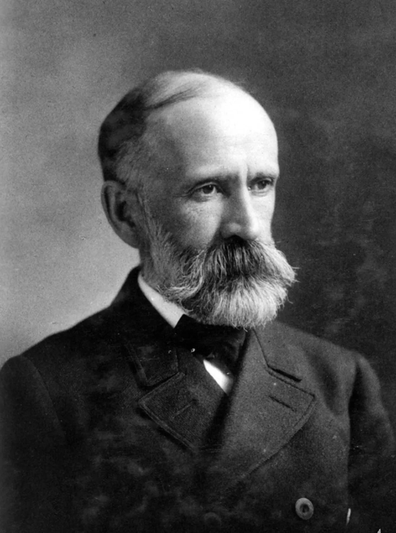 Porträt von Israel Russell (1852–1906) – Gedenkseite