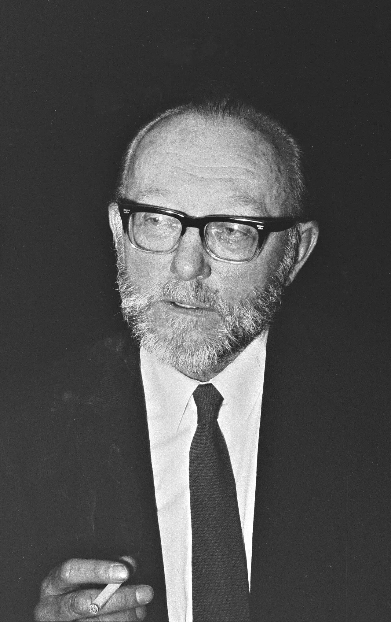 Portrait of Günter Eich (1907–1972) – memorial page