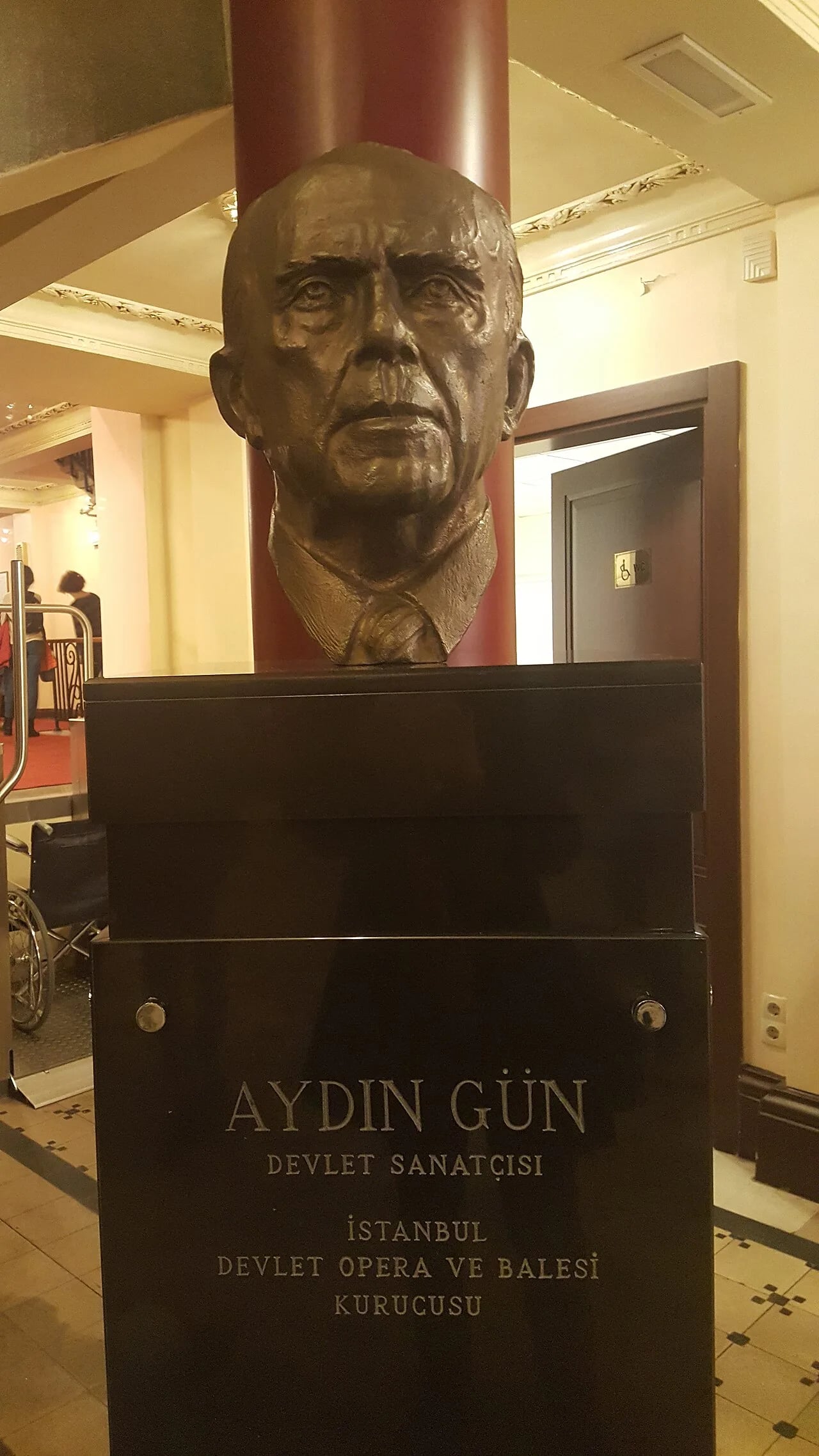 Portrait of Aydın Gün (1917–2007) – memorial page