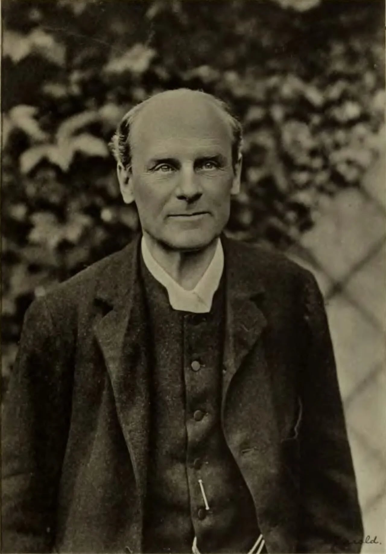 Portrait of Edward Southwell Garnier (1850–1938) – memorial page
