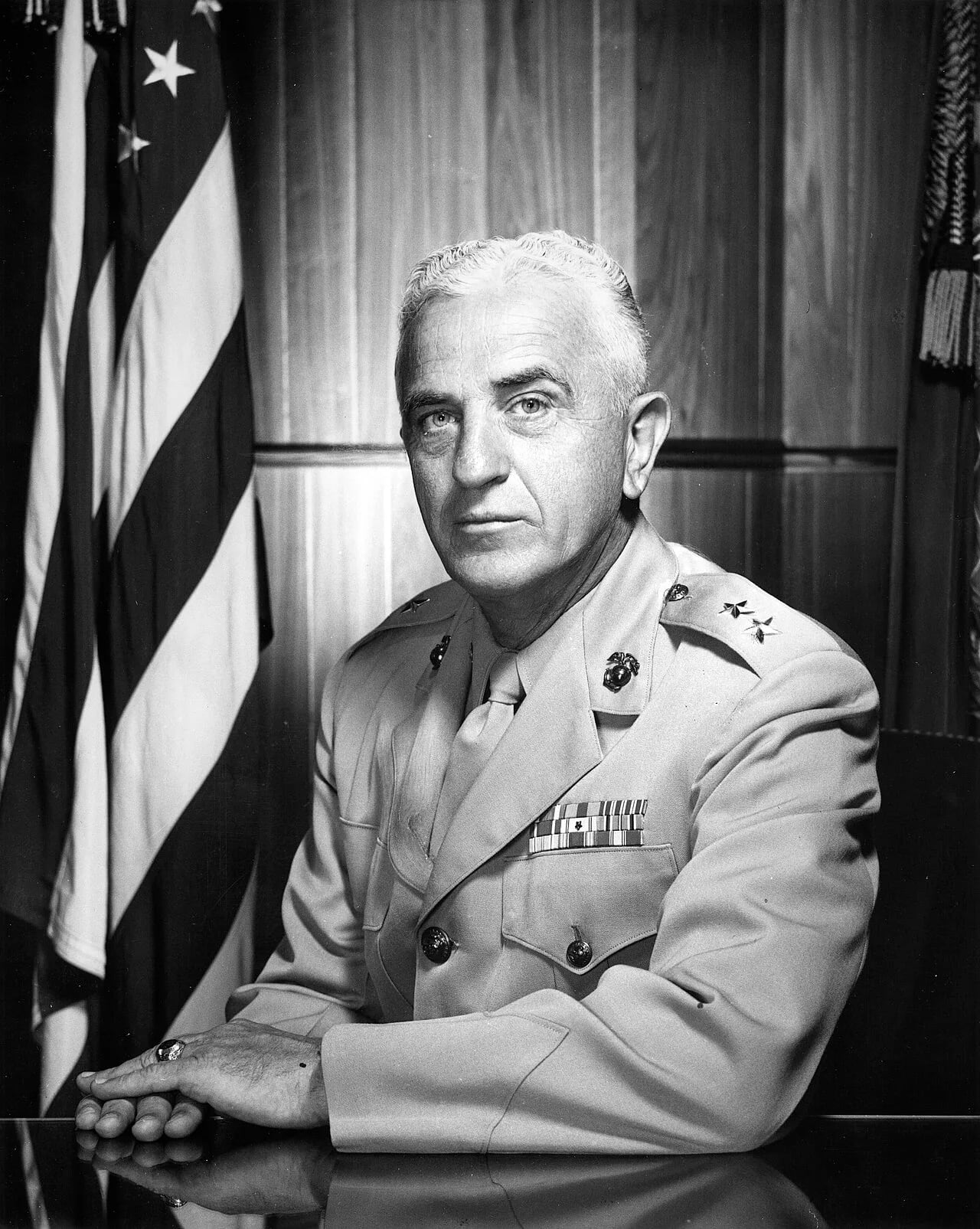 Porträt von Roy M. Gulick (1904–1976) – Gedenkseite