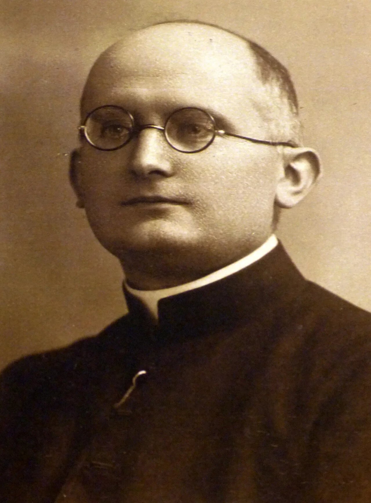 Porträt von Henryk Roman Nowacki (1891–1968) – Gedenkseite