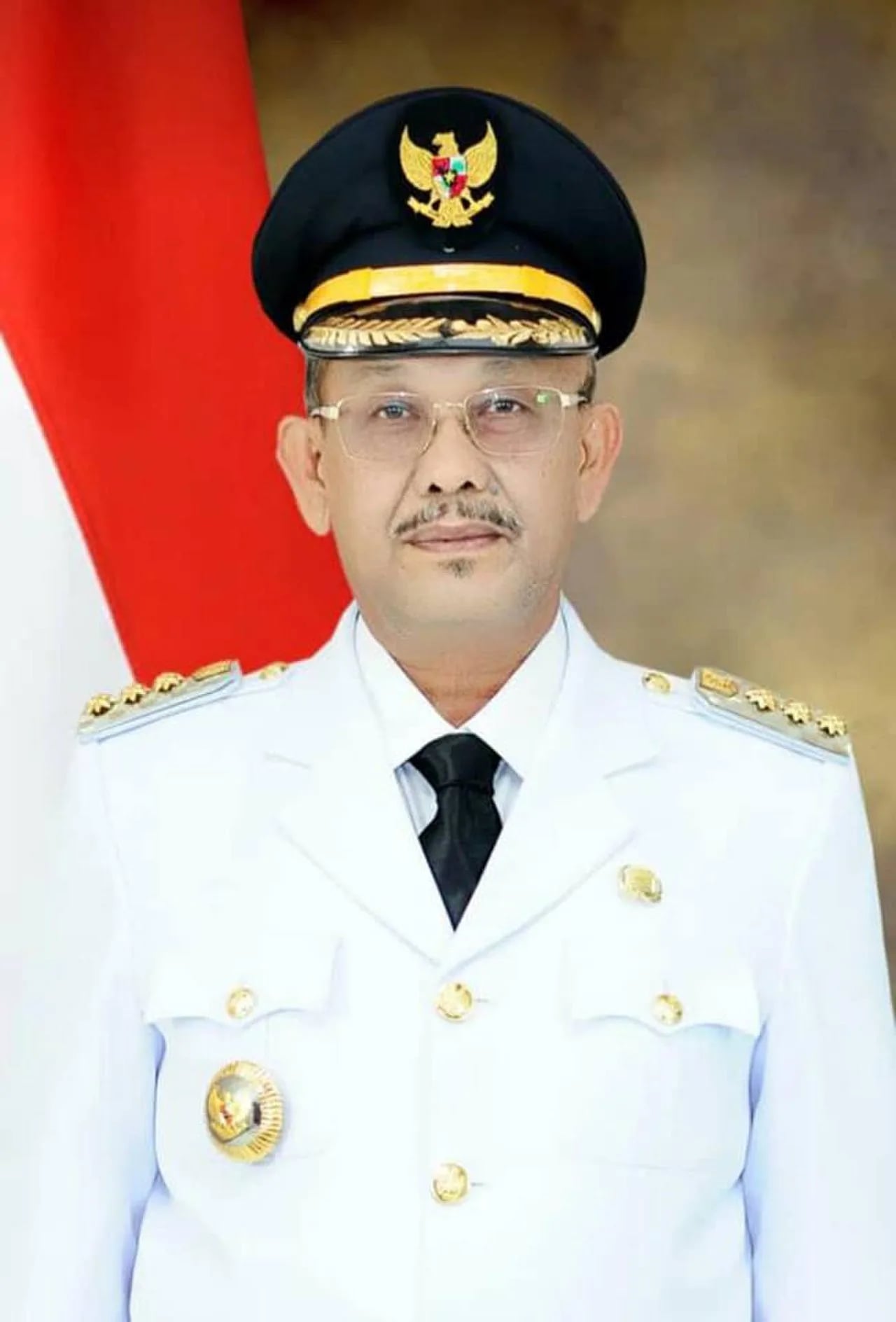 Portrait of Azwir (1956–2019) – memorial page