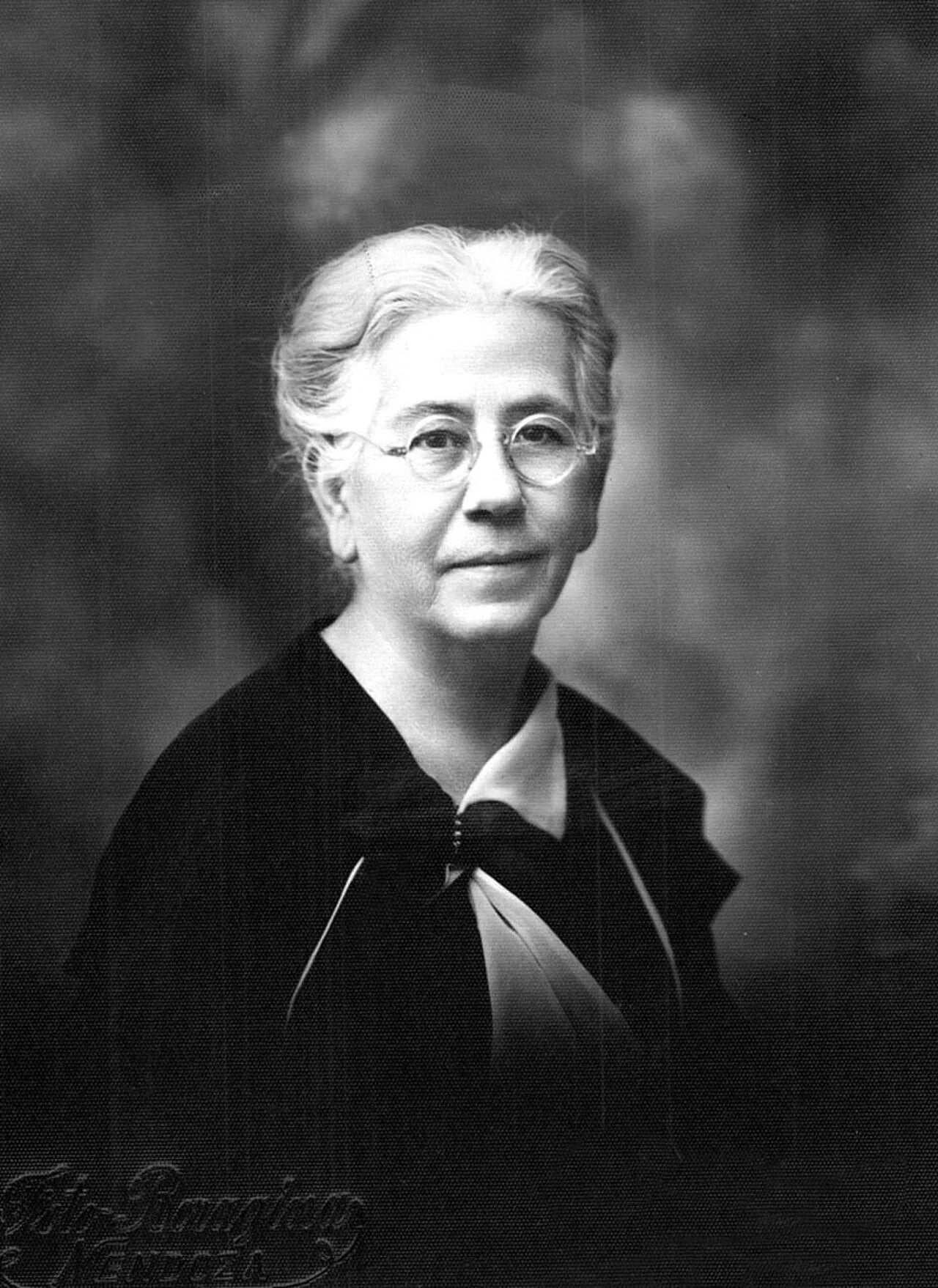 Porträt von Rosario Vera (1873–1950) – Gedenkseite