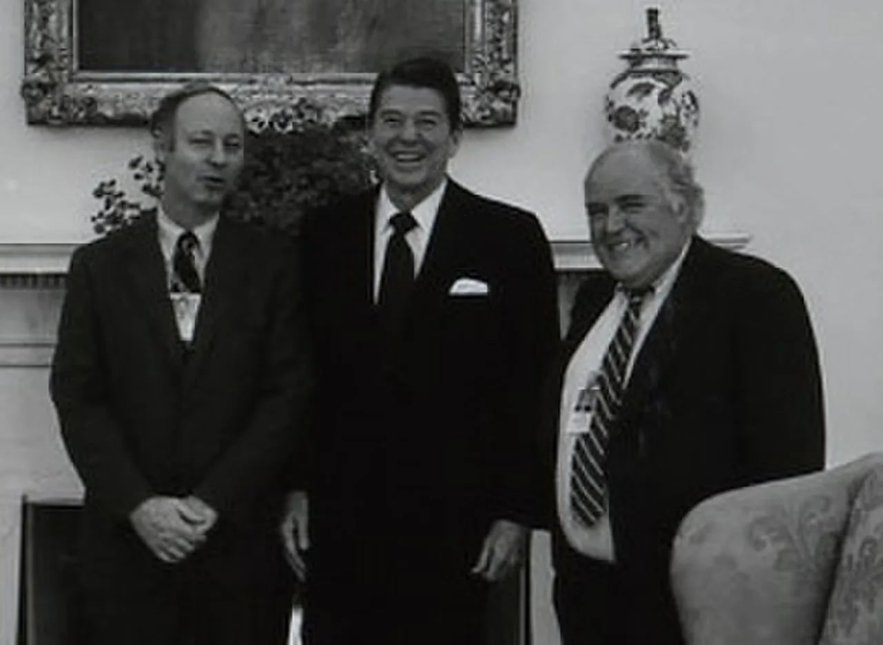 Porträt von Jack Germond (1928–2013) – Gedenkseite