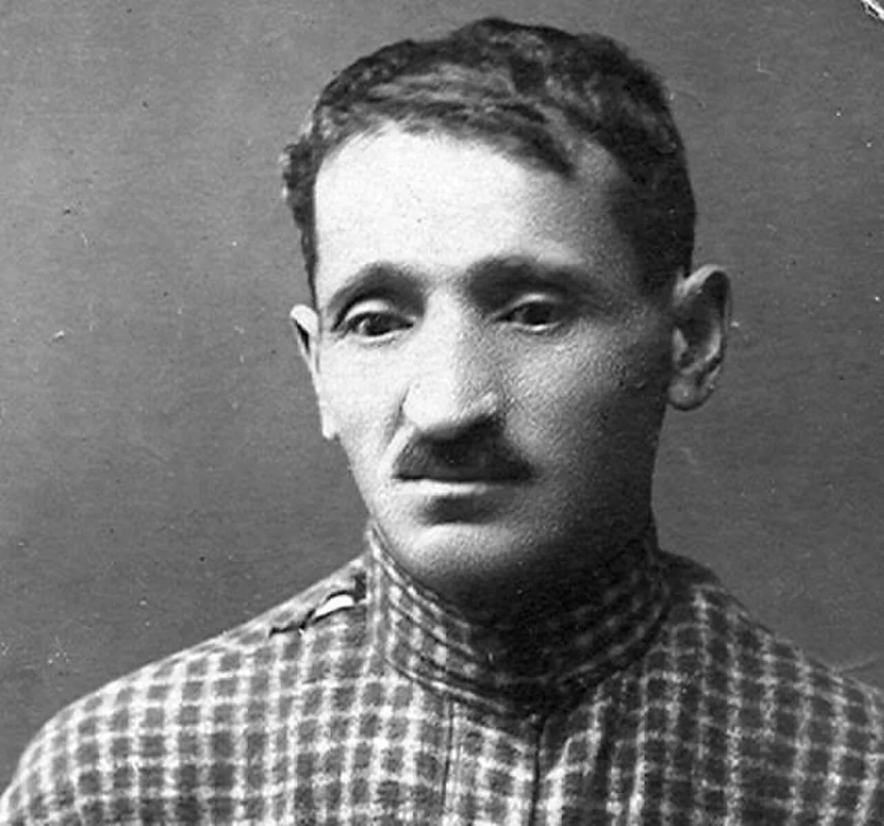 Portrait of Anania Salukwadse (1889–1935) – memorial page