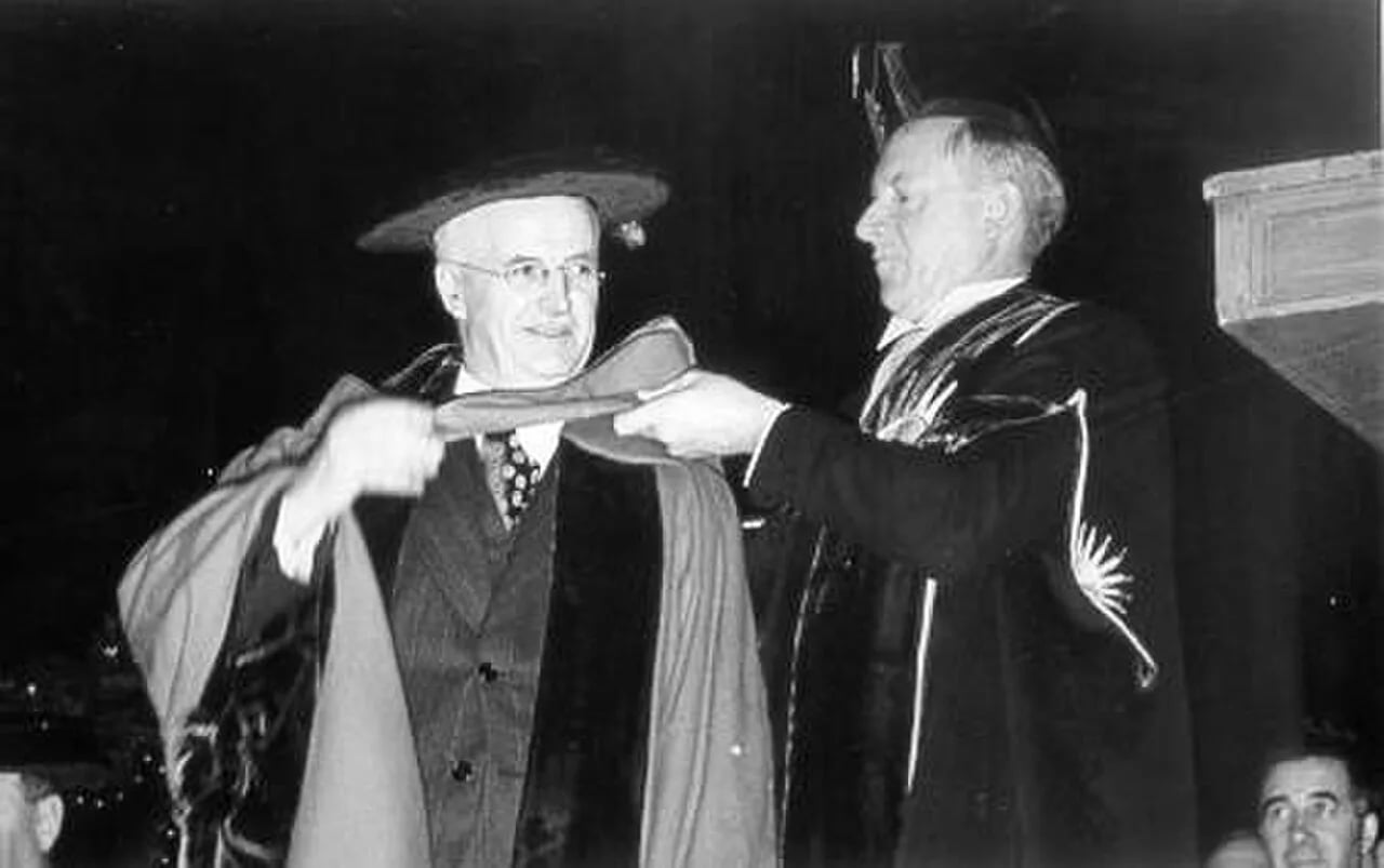 Portrait of Jack Mackenzie (1888–1984) – memorial page