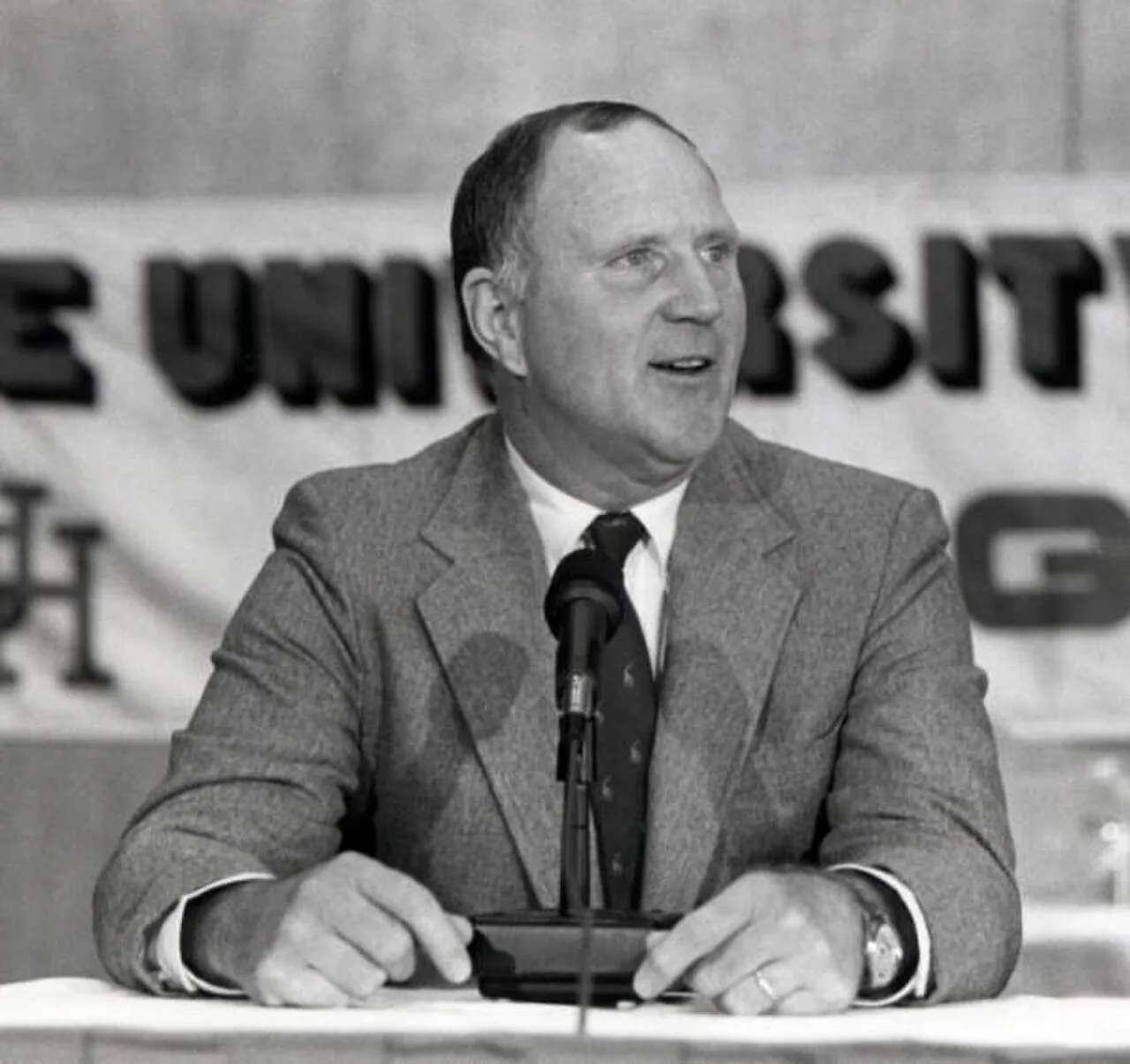 Portrait of Jack Pardee (1936–2013) – memorial page