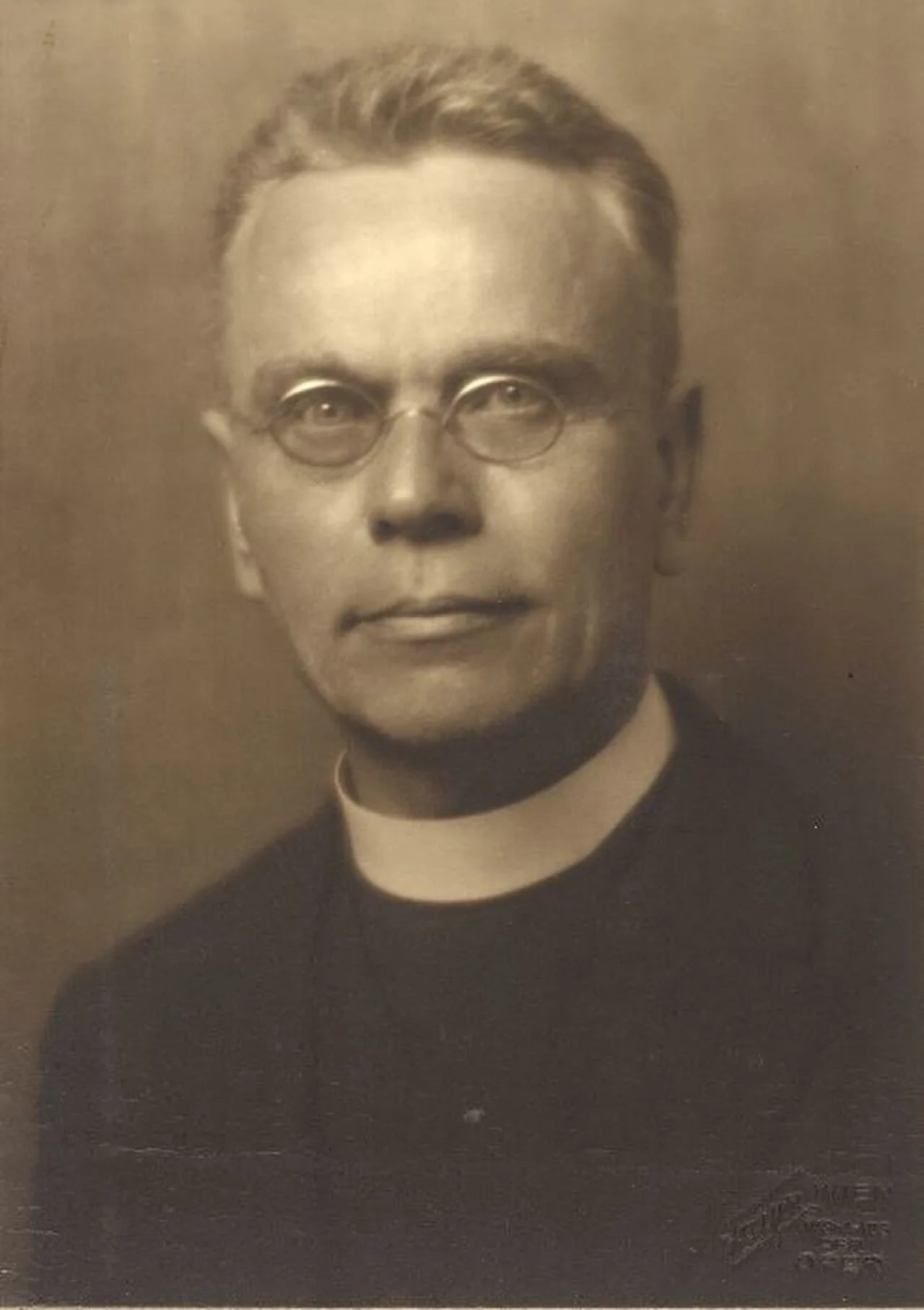 Portrait of Johannes Döller (1868–1928) – memorial page