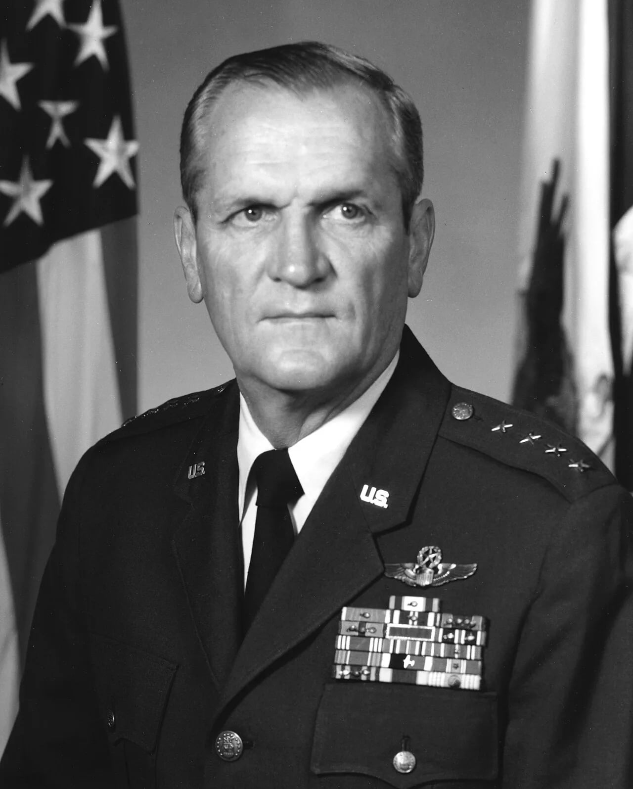 Portrait of James A. Hill (1923–2010) – memorial page