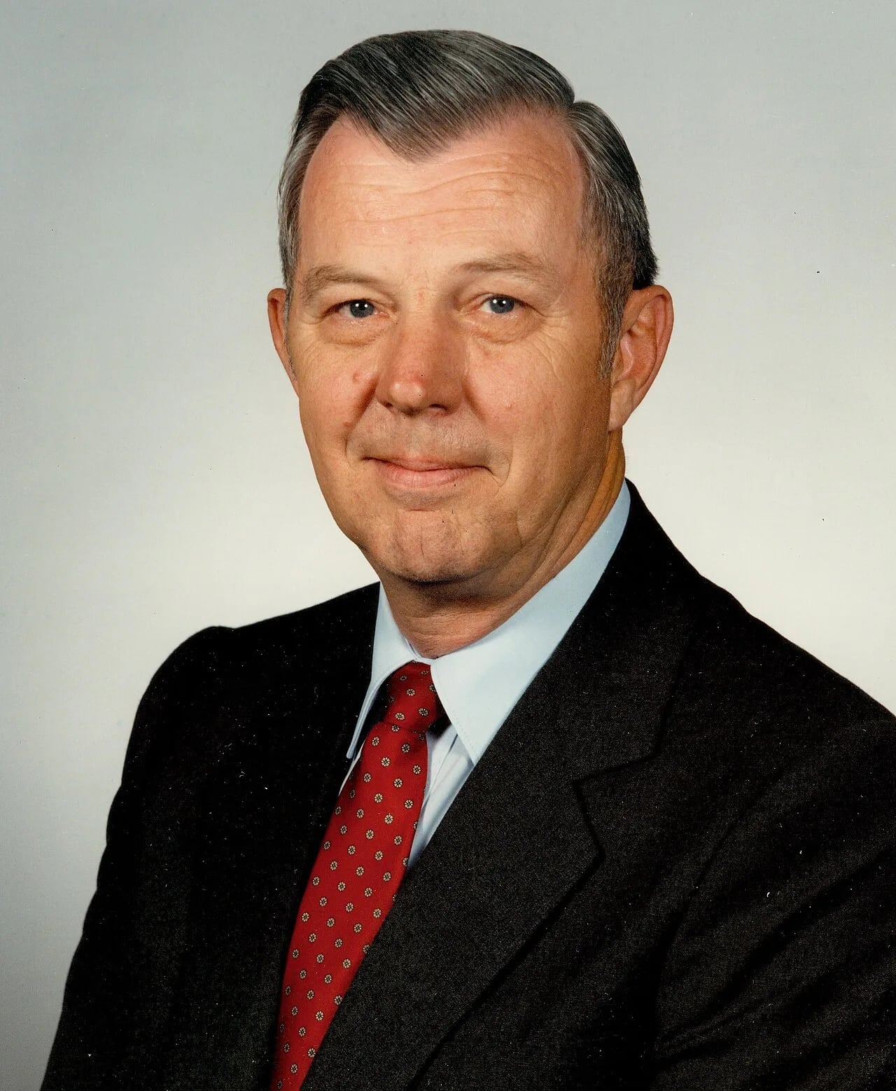 Porträt von James B. Busey IV. (1932–2023) – Gedenkseite