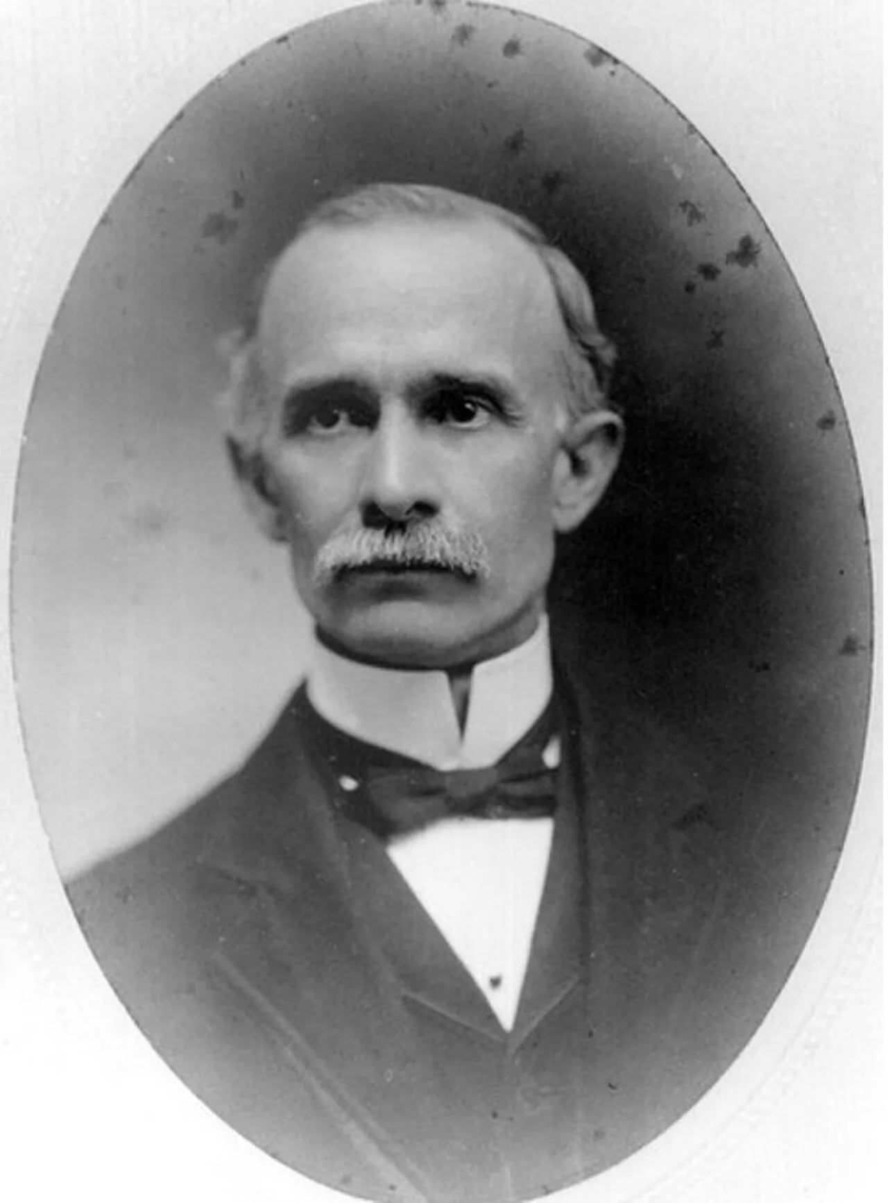 Portrait of James B. Whitfield (1860–1948) – memorial page