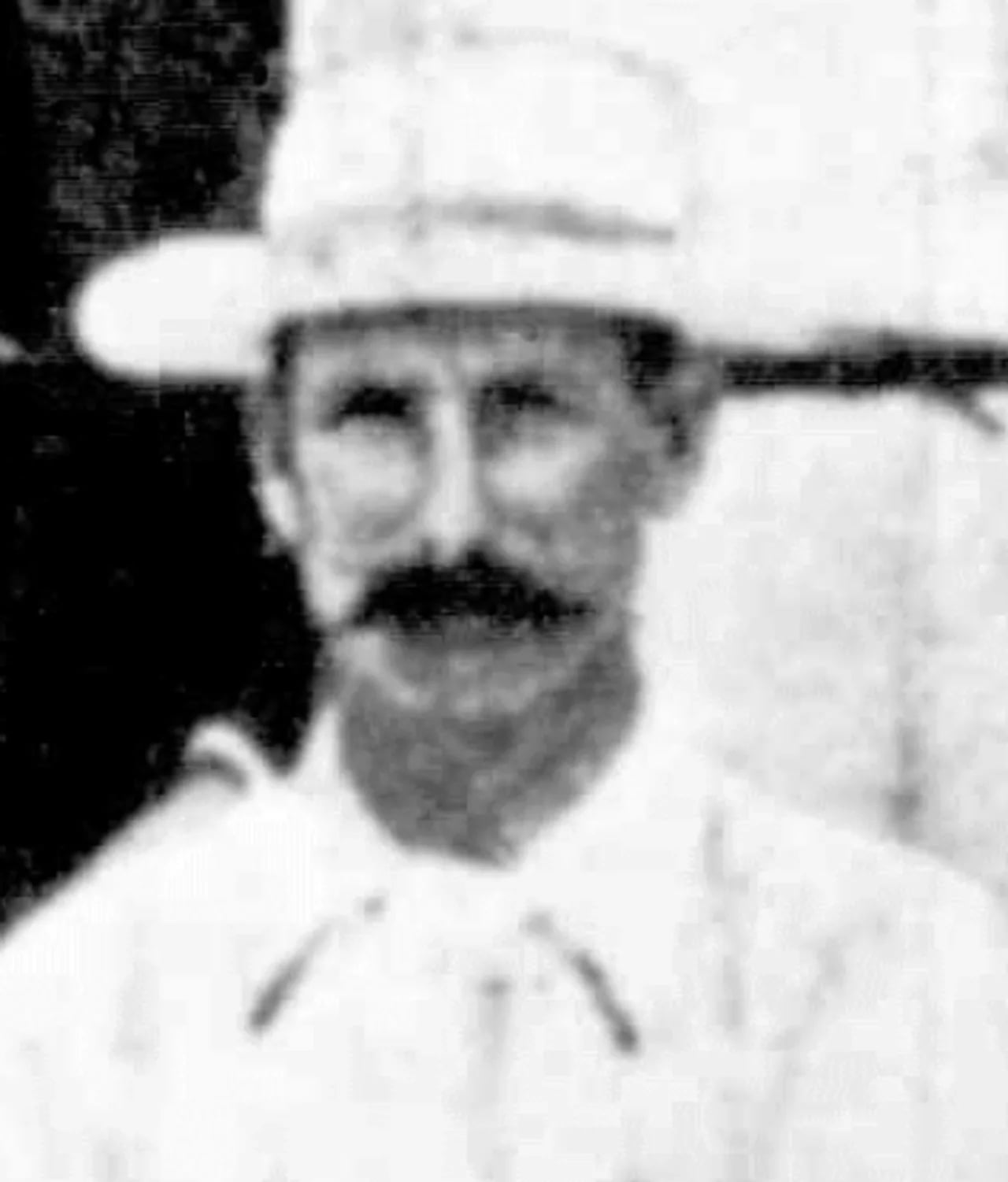 Portrait of James Carew (1876–1938) – memorial page