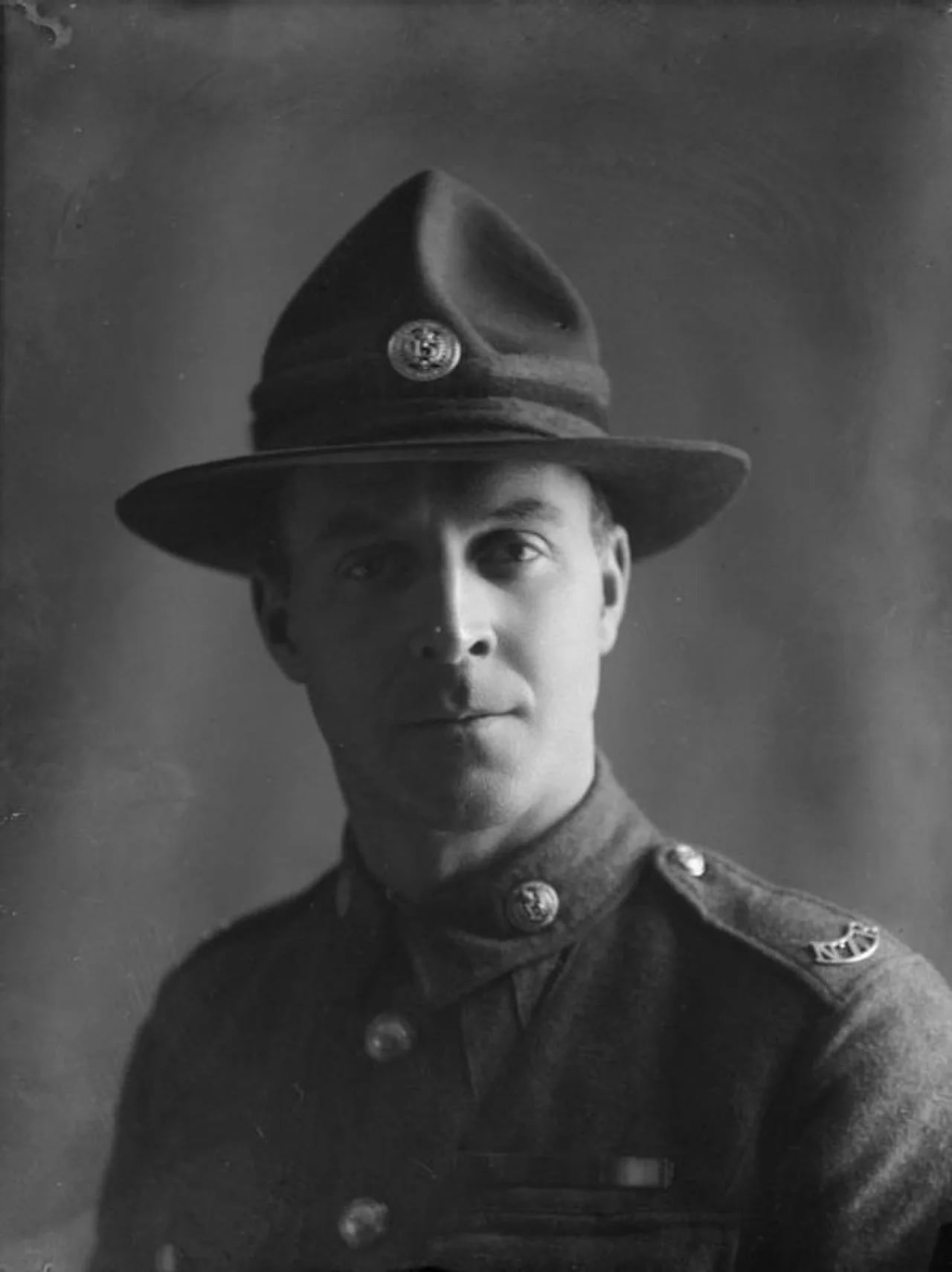 Portrait of James Crichton (1879–1961) – memorial page