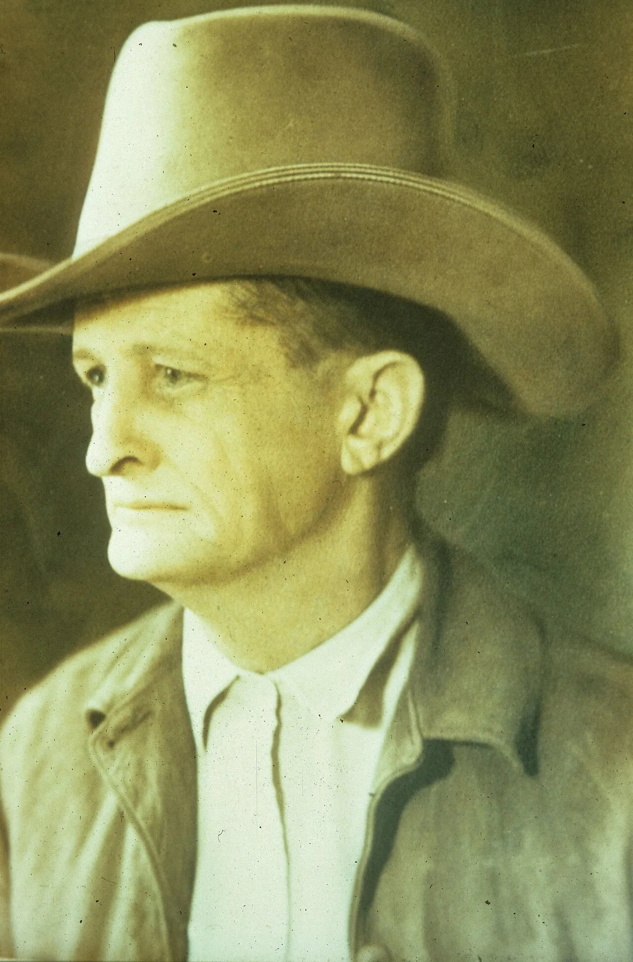 Portrait of James Larkin White (1882–1946) – memorial page