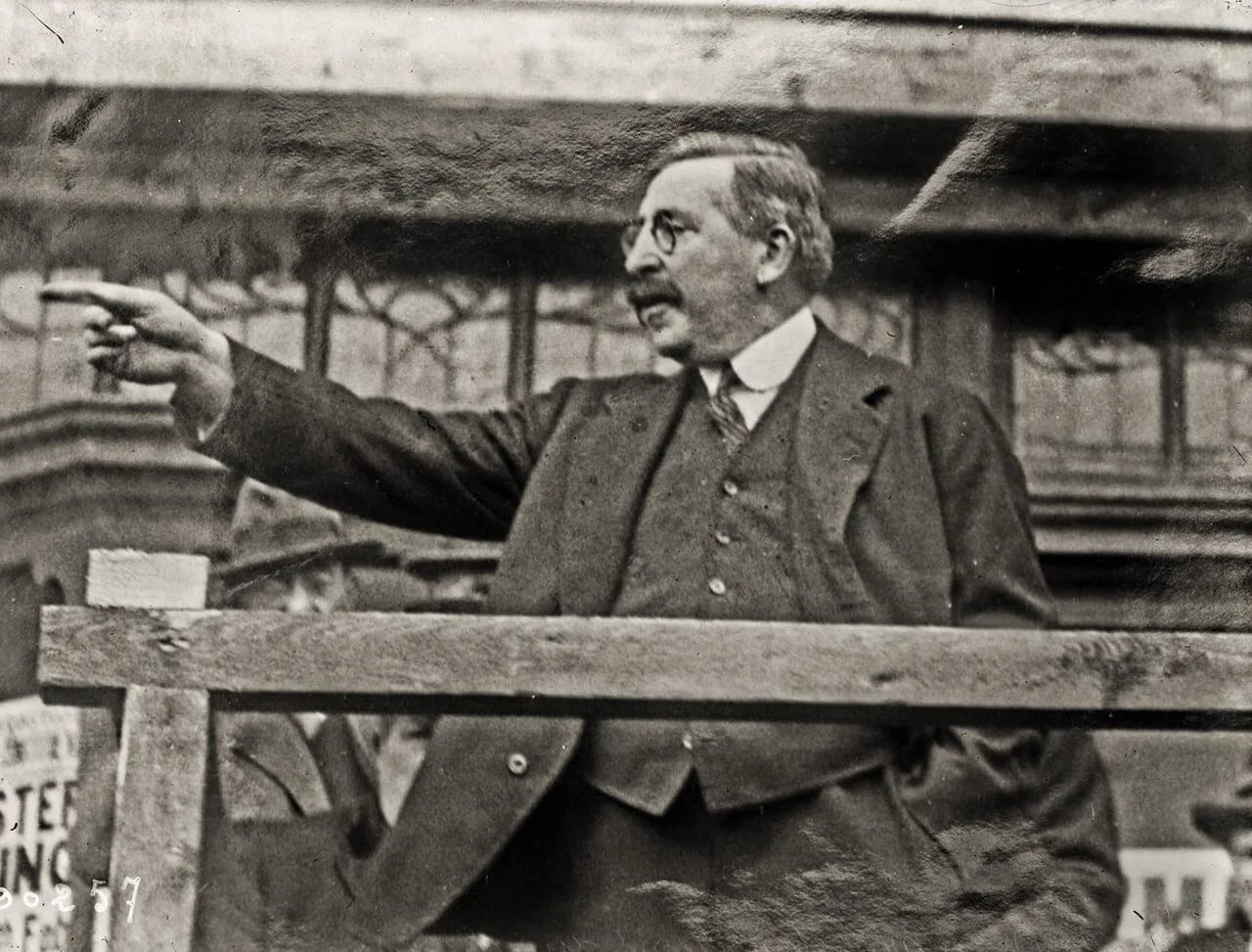 Portrait of James O'Mara (1873–1948) – memorial page