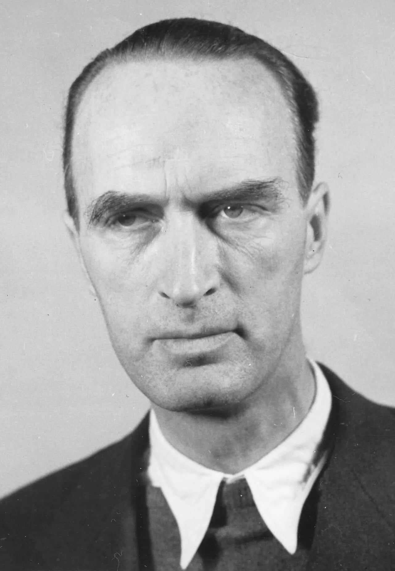 Portrait of Alfried Krupp von Bohlen und Halbach (1907–1967) – memorial page