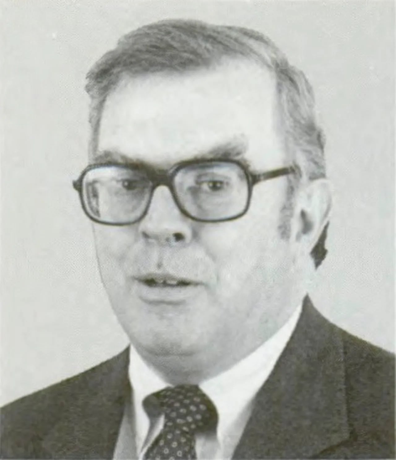 Portrait of James T. Molloy (1936–2011) – memorial page