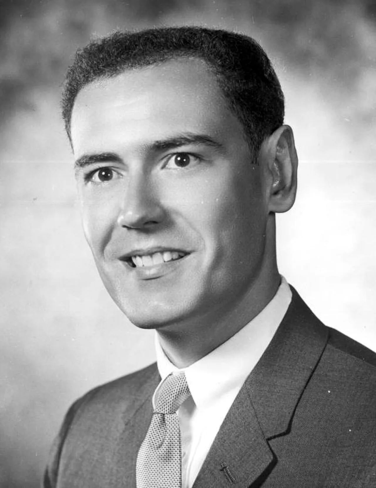 Portrait of Hilario Ramos (1936–2007) – memorial page