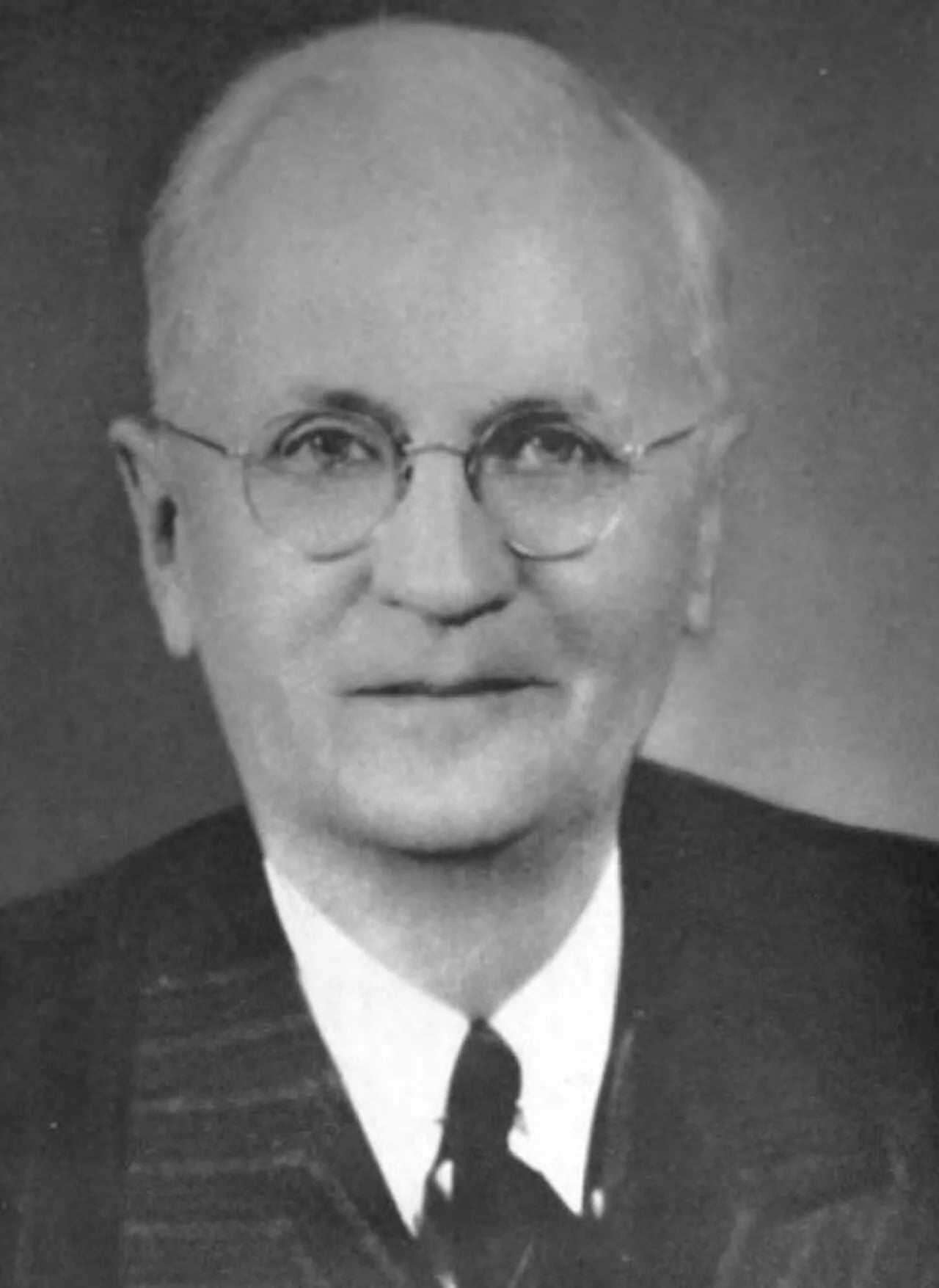 Porträt von James V. Heidinger (1882–1945) – Gedenkseite