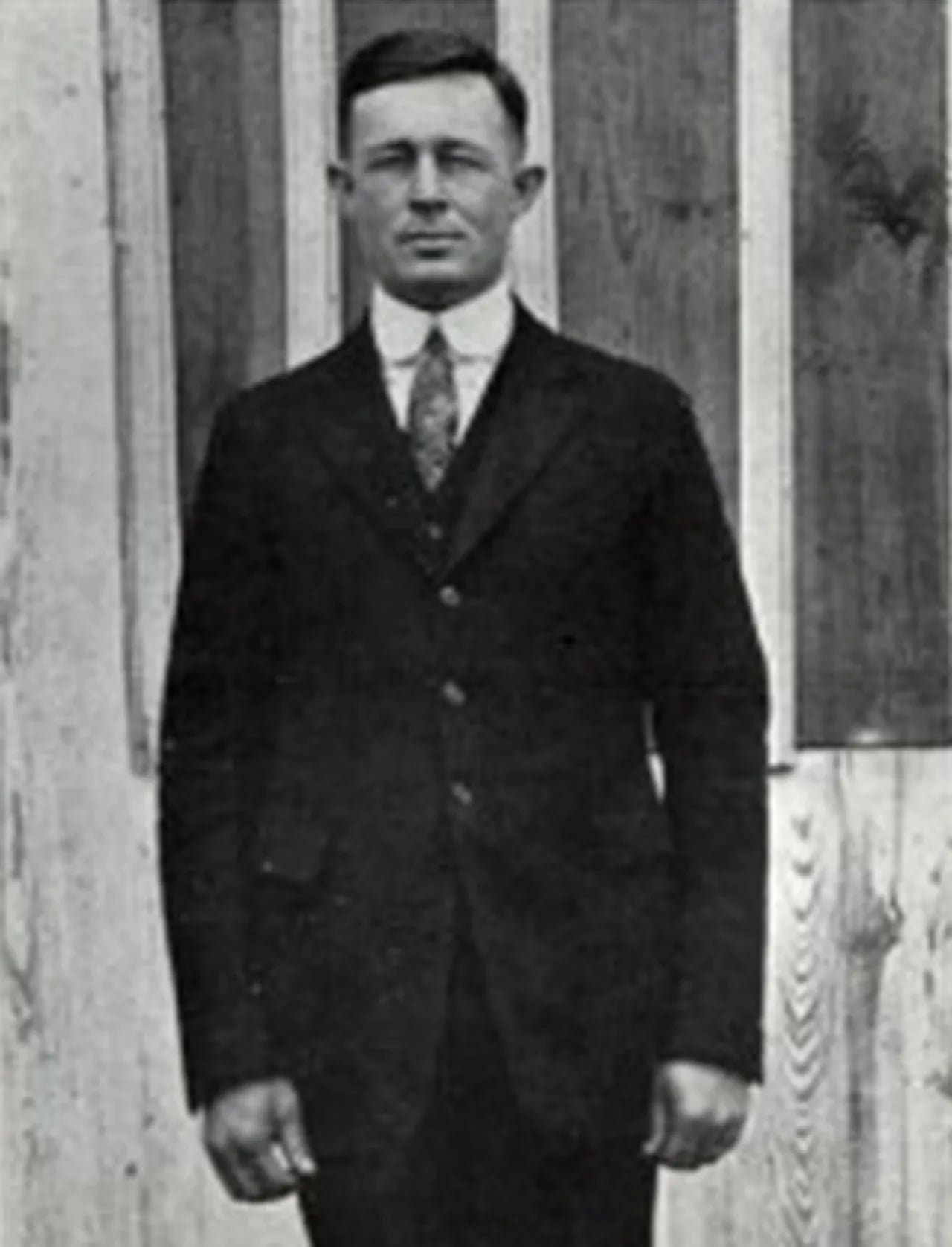 Porträt von James W. St. Clair (1885–1945) – Gedenkseite
