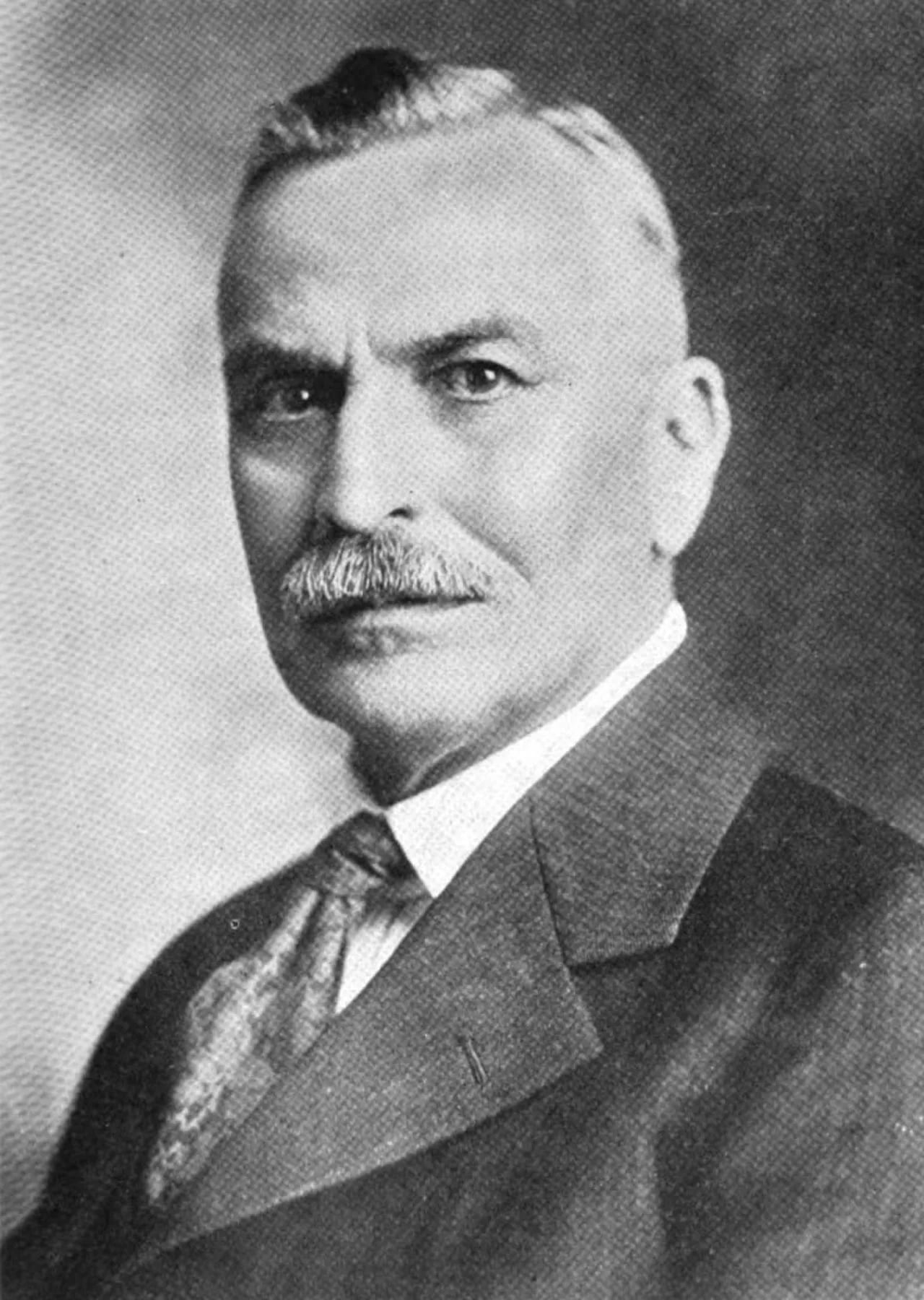 Portrait of James William Murphy (1858–1927) – memorial page