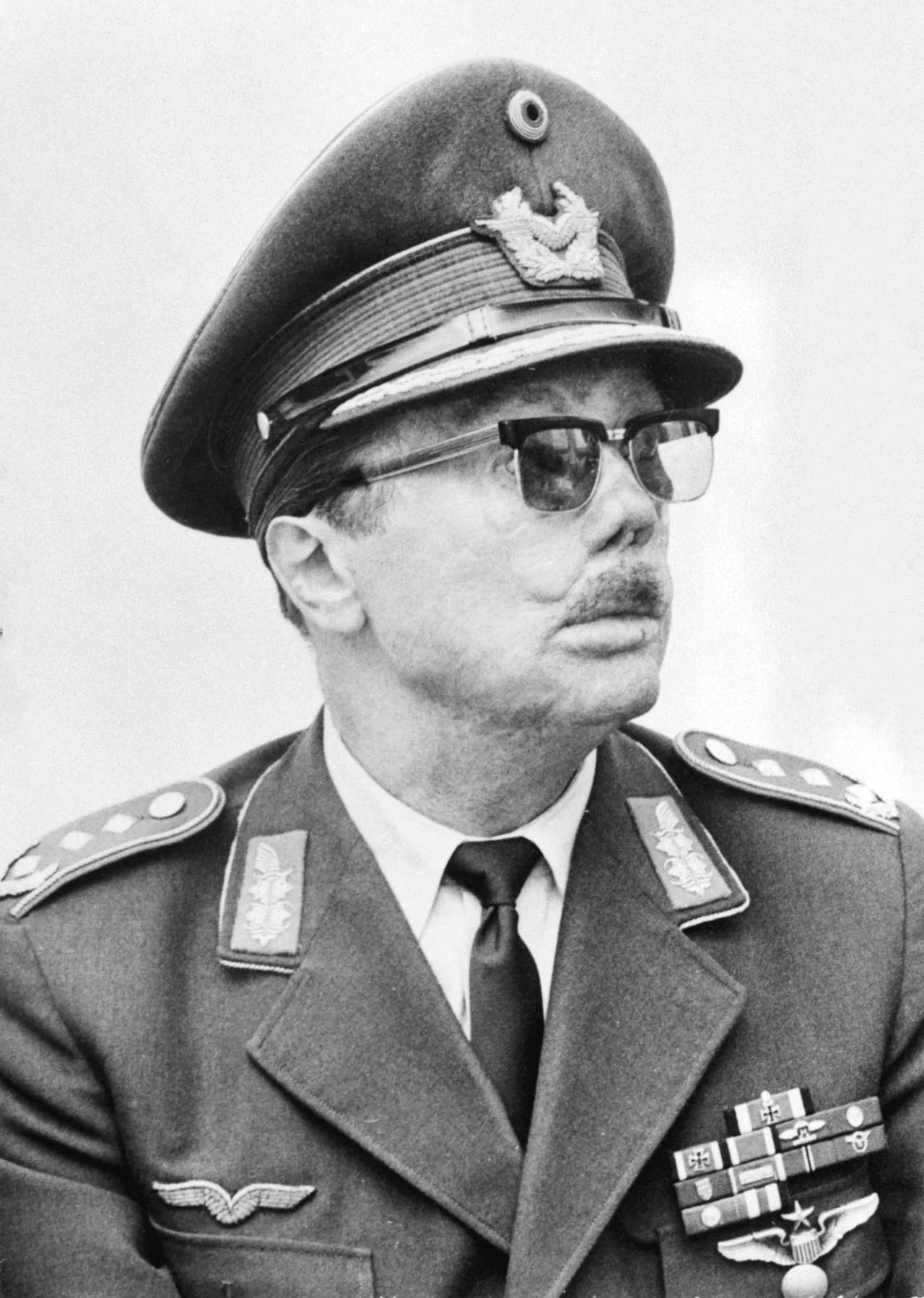 Porträt von Johannes Steinhoff (1913–1994) – Gedenkseite