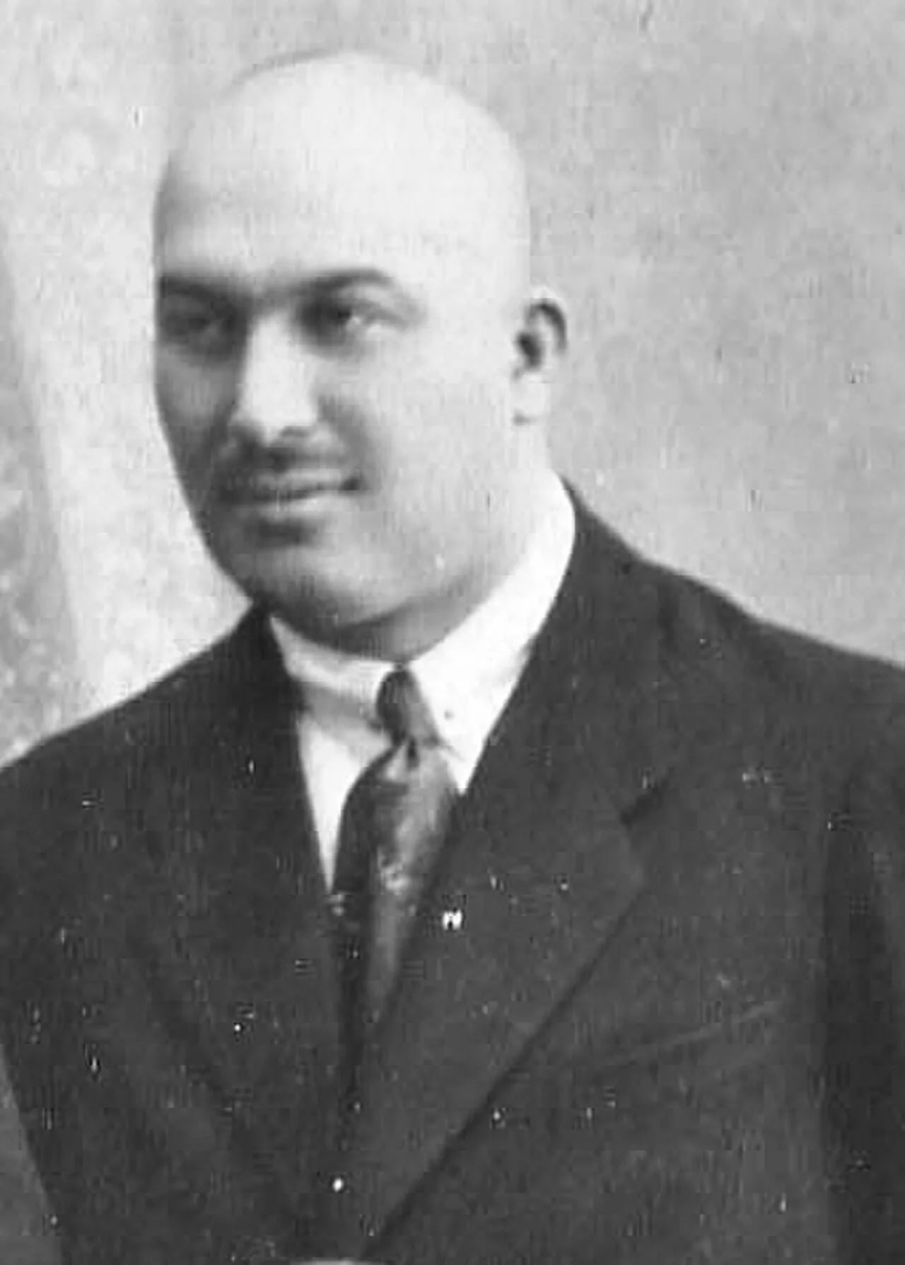 Portrait of Camo bəy Hacınski (1888–1942) – memorial page