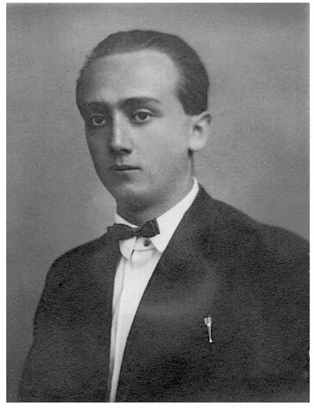 Portrait of Jan Jesenský (1904–1942) – memorial page