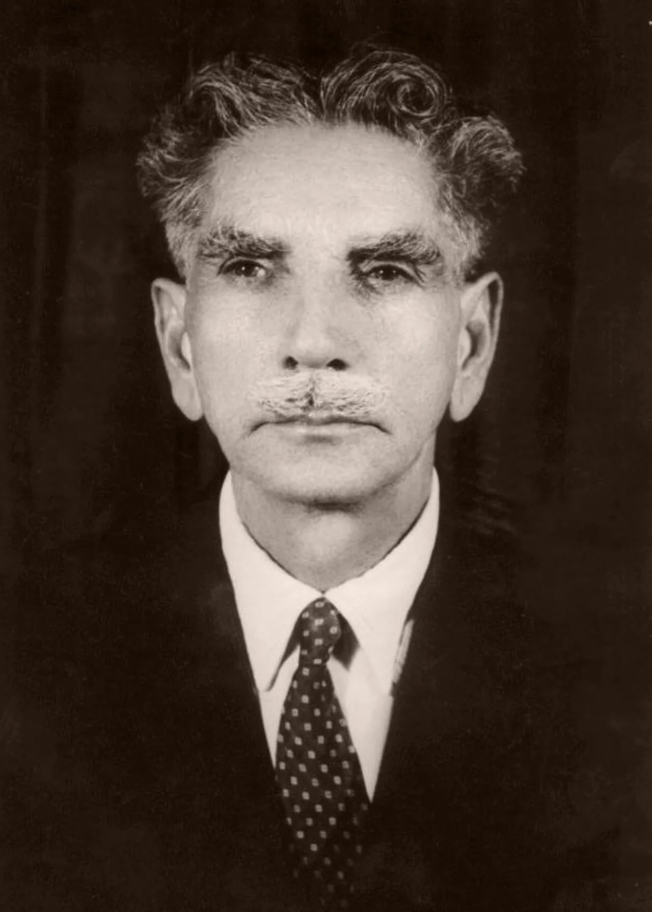 Porträt von Khan Habibullah Khan (1901–1978) – Gedenkseite