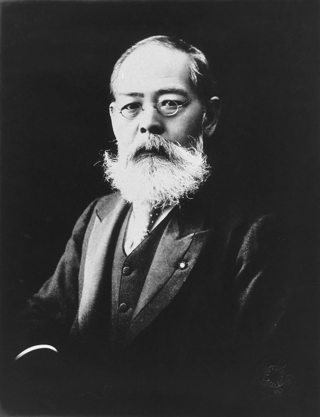 Portrait of Aoki Shūzō (1844–1914) – memorial page