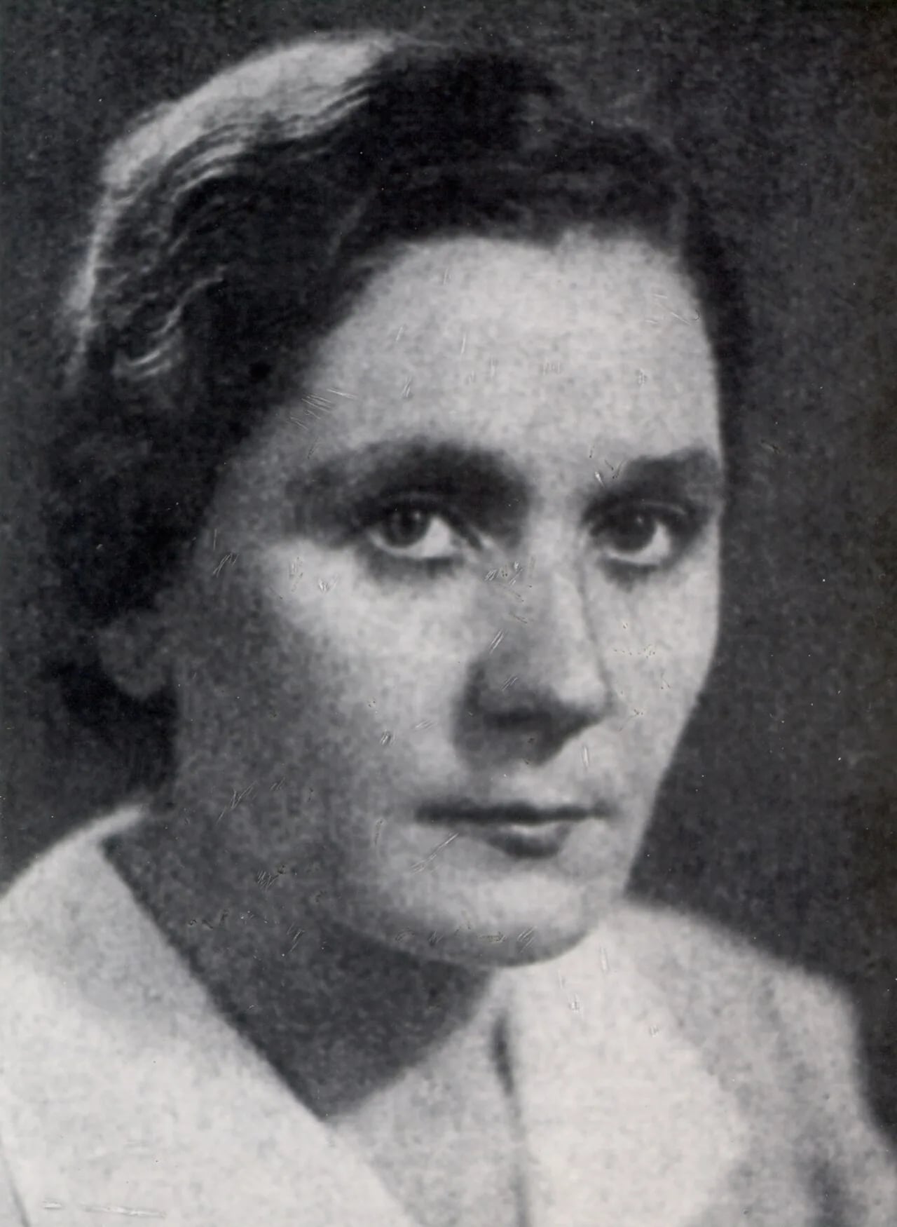 Porträt von Mara Hus (1900–1944) – Gedenkseite
