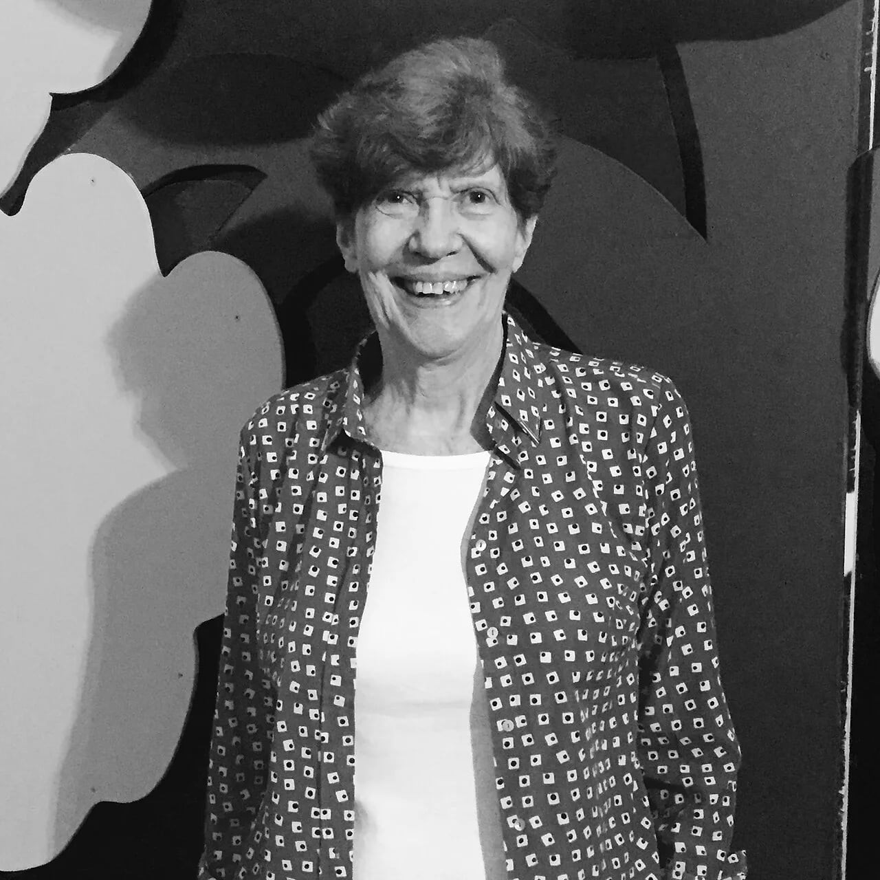 Portrait of Victoria de Stefano (1940–2023) – memorial page